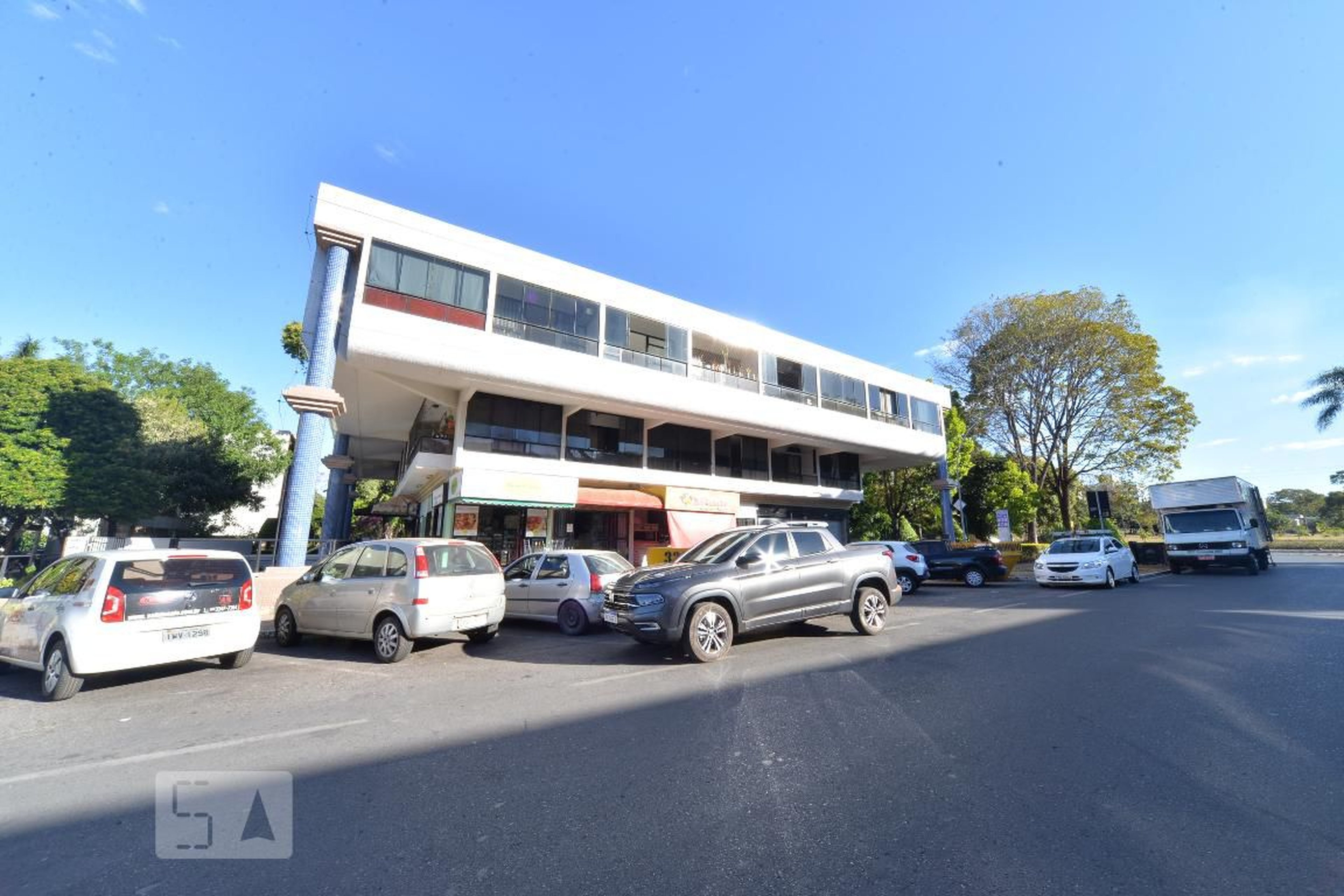 Fachada Condomínio em Cln 408 Bloco A, 408