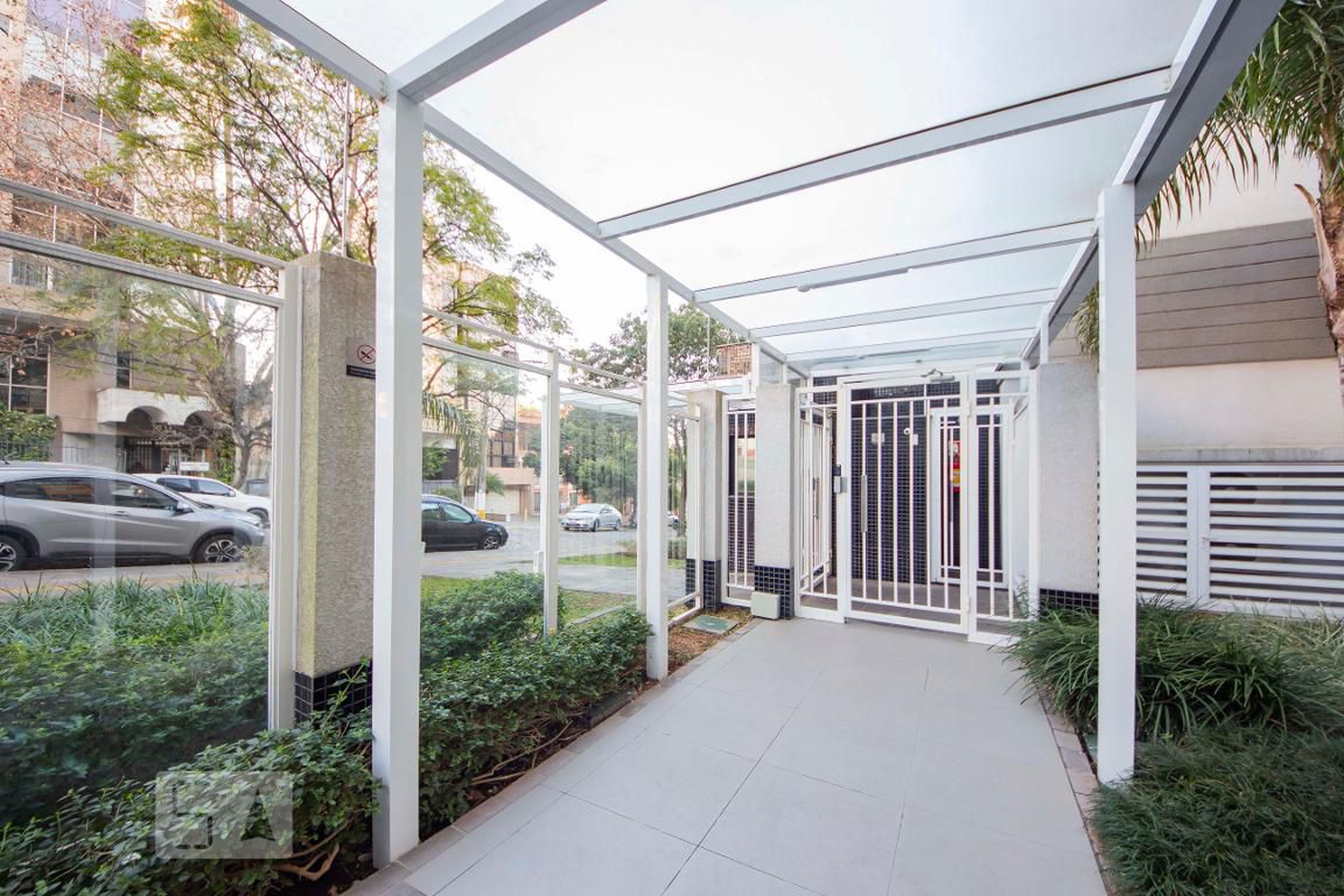 Fachada do Condomínio Condomínio Villa Floratta