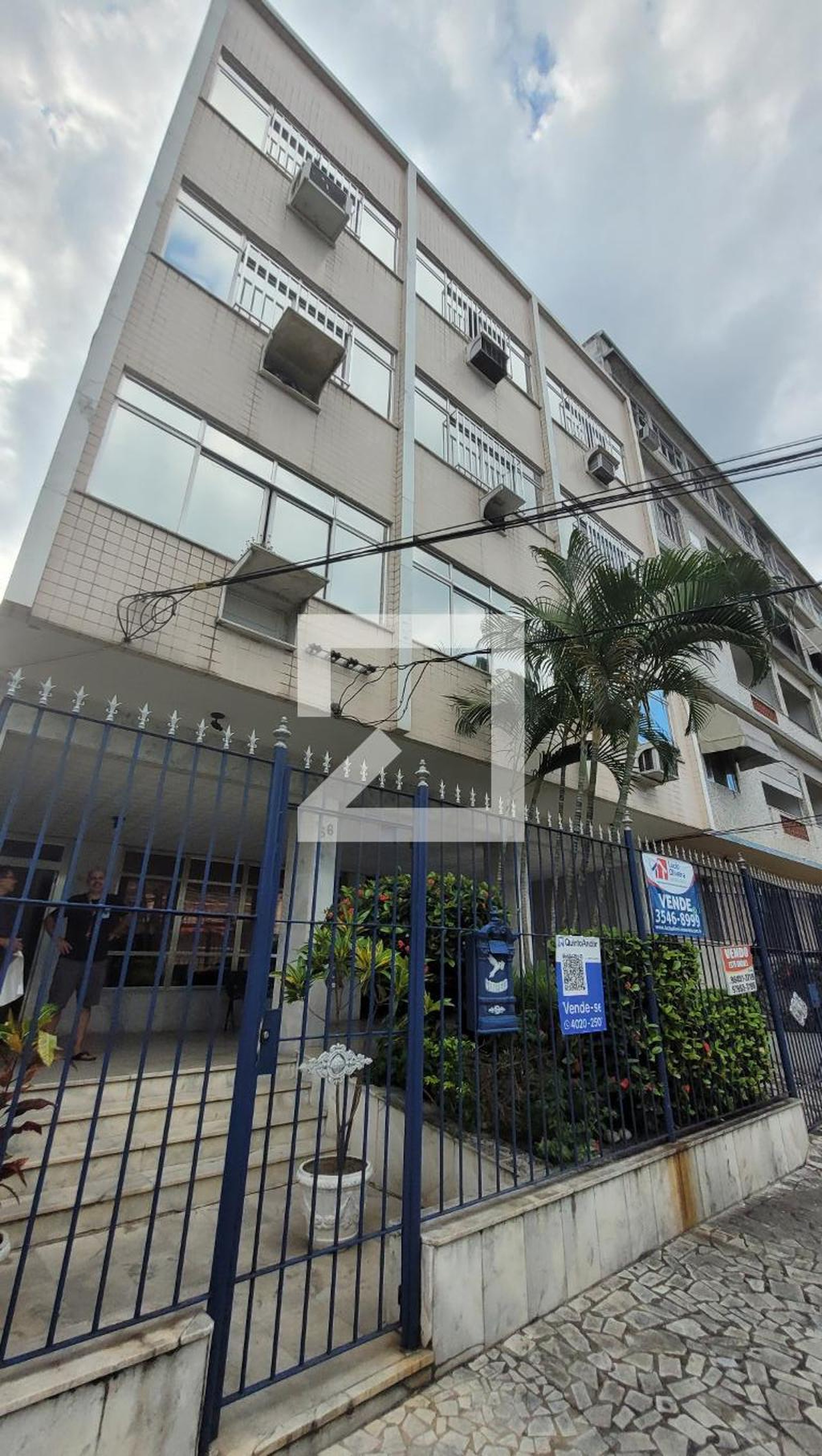 Fachada Condomínio em Rua da Inspiração, 66