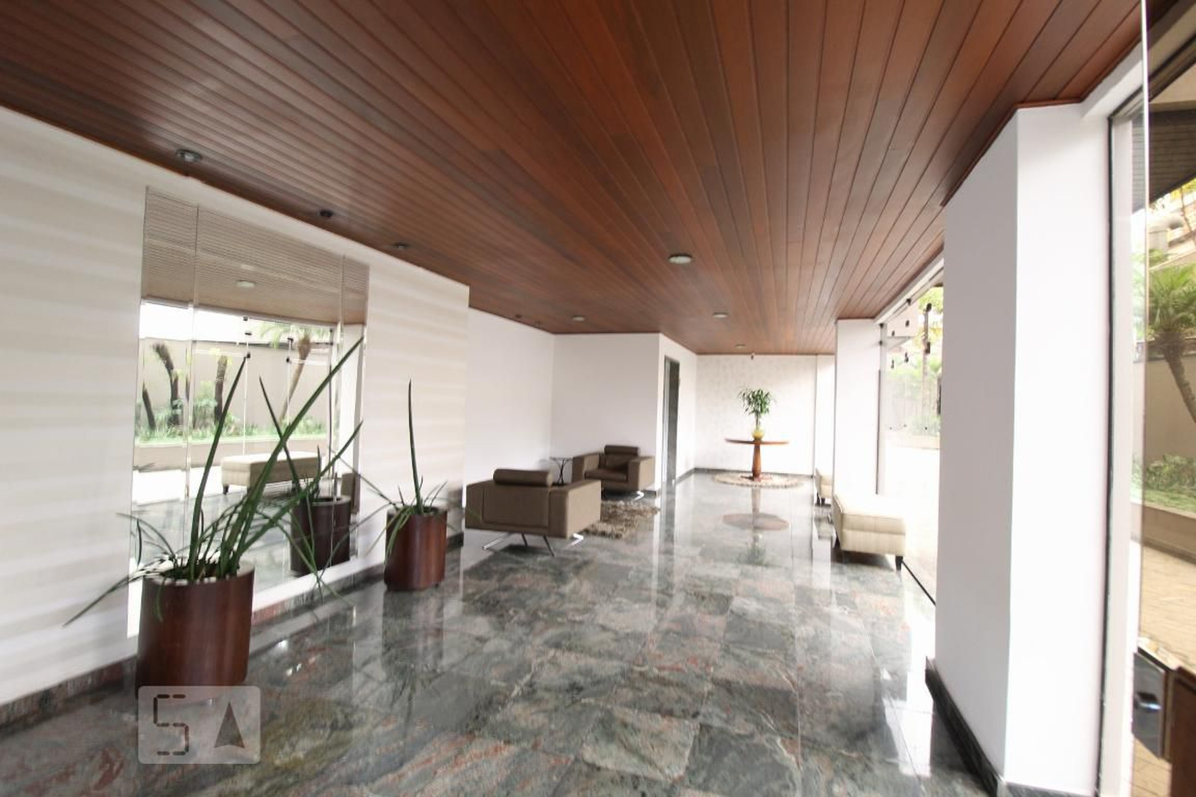 Hall entrada - Ville Des Sevres