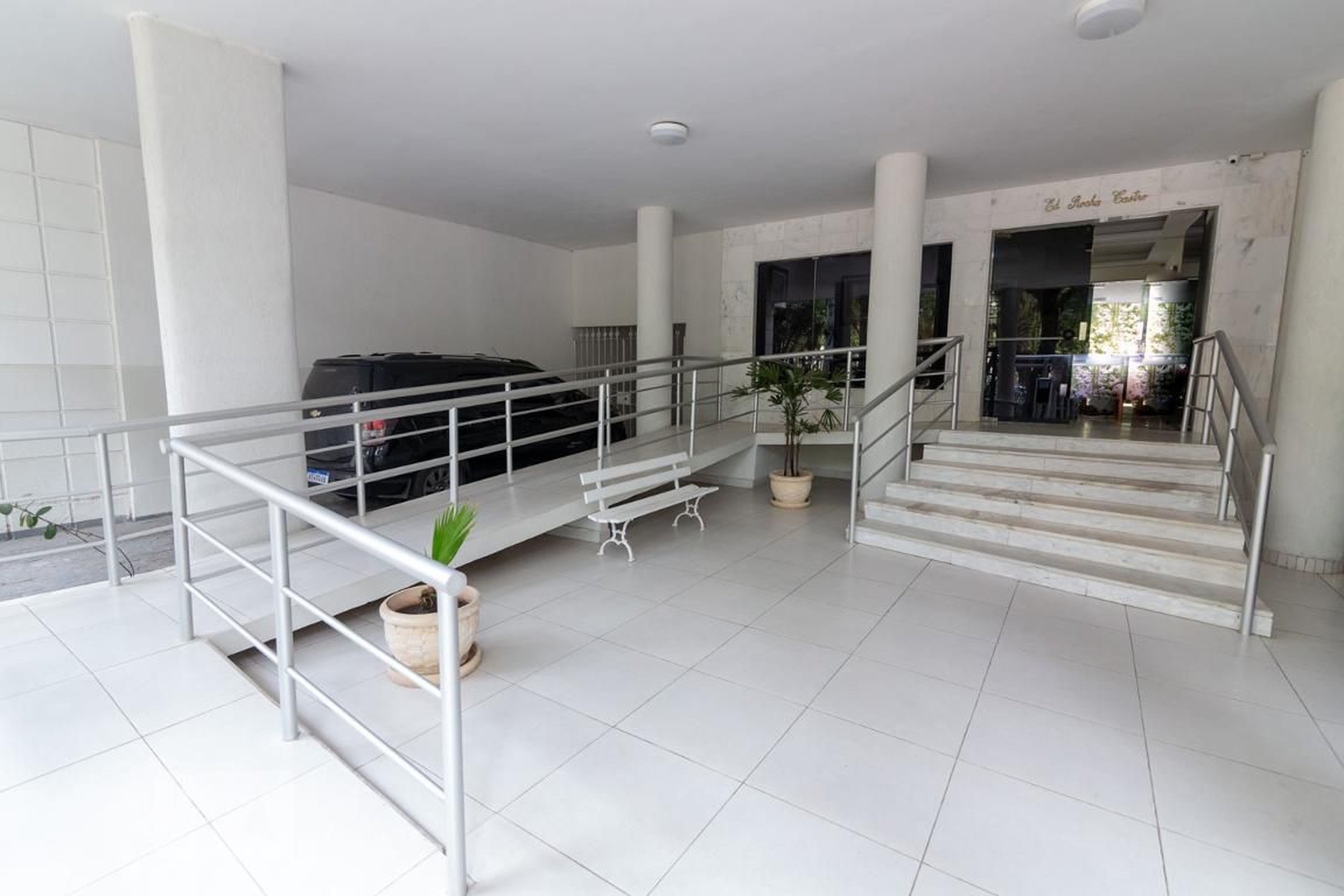 Hall de Entrada - Edifício Rocha Castro