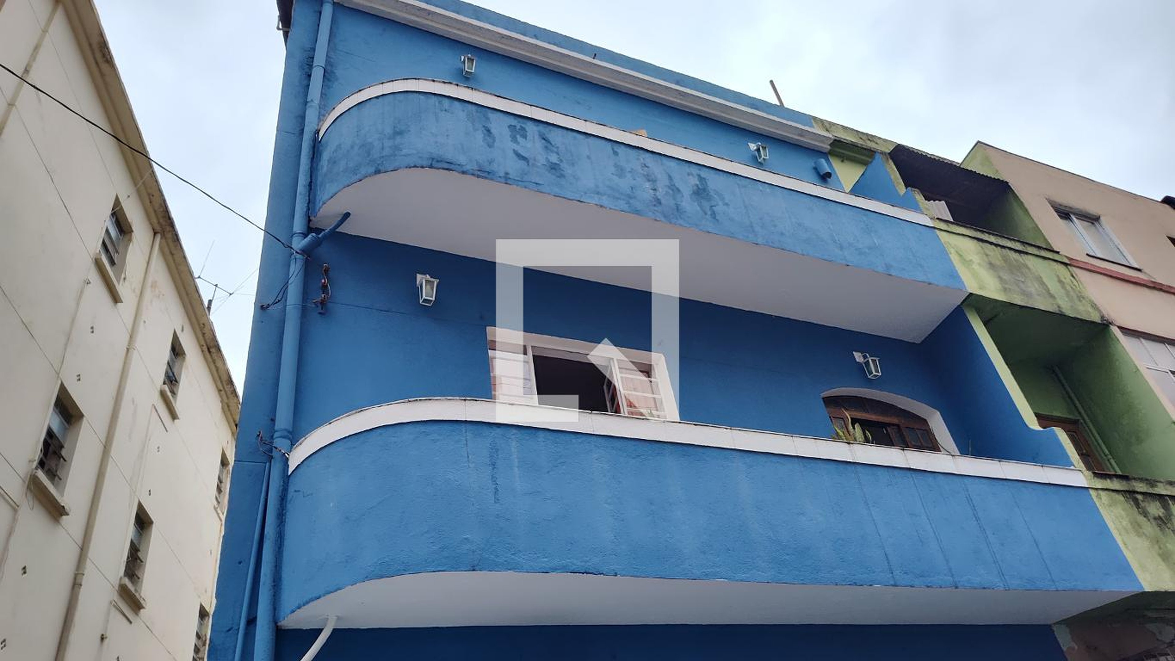 Fachada Condomínio em Rua Eurico de Azevedo Marques, 60