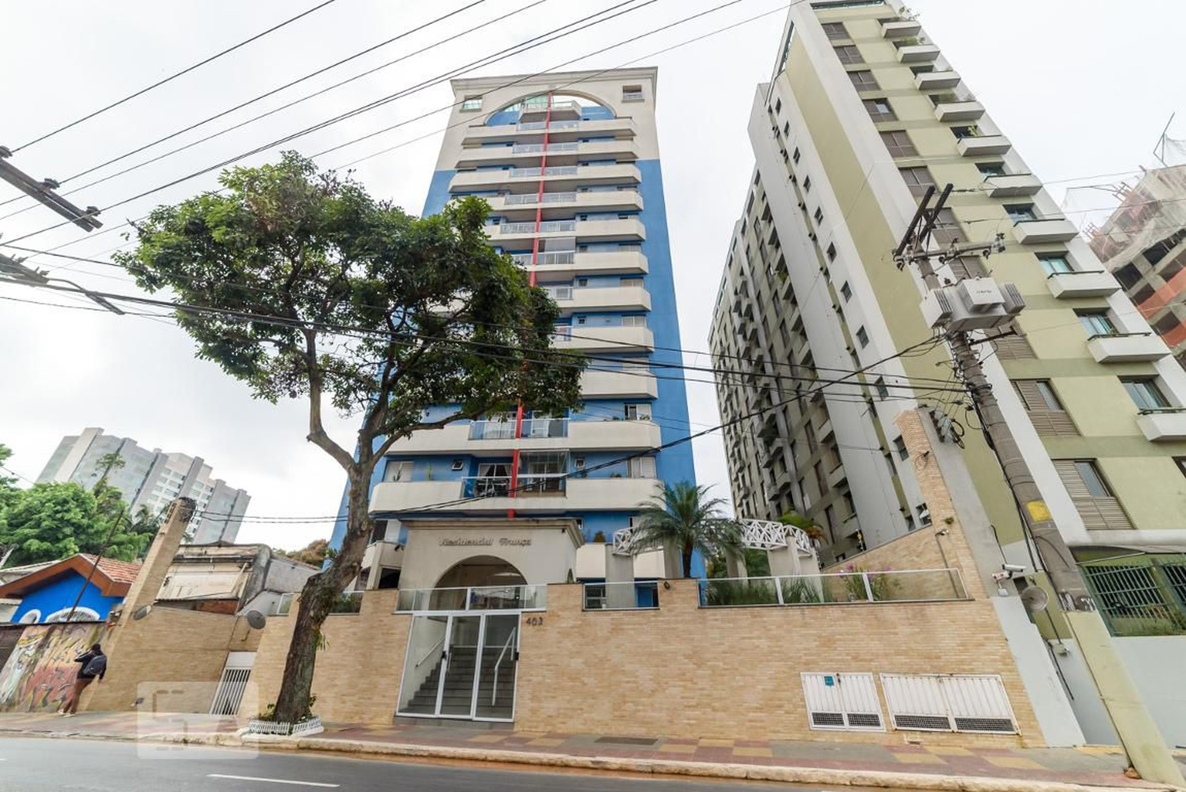 Fachada do Condomínio Edifício França