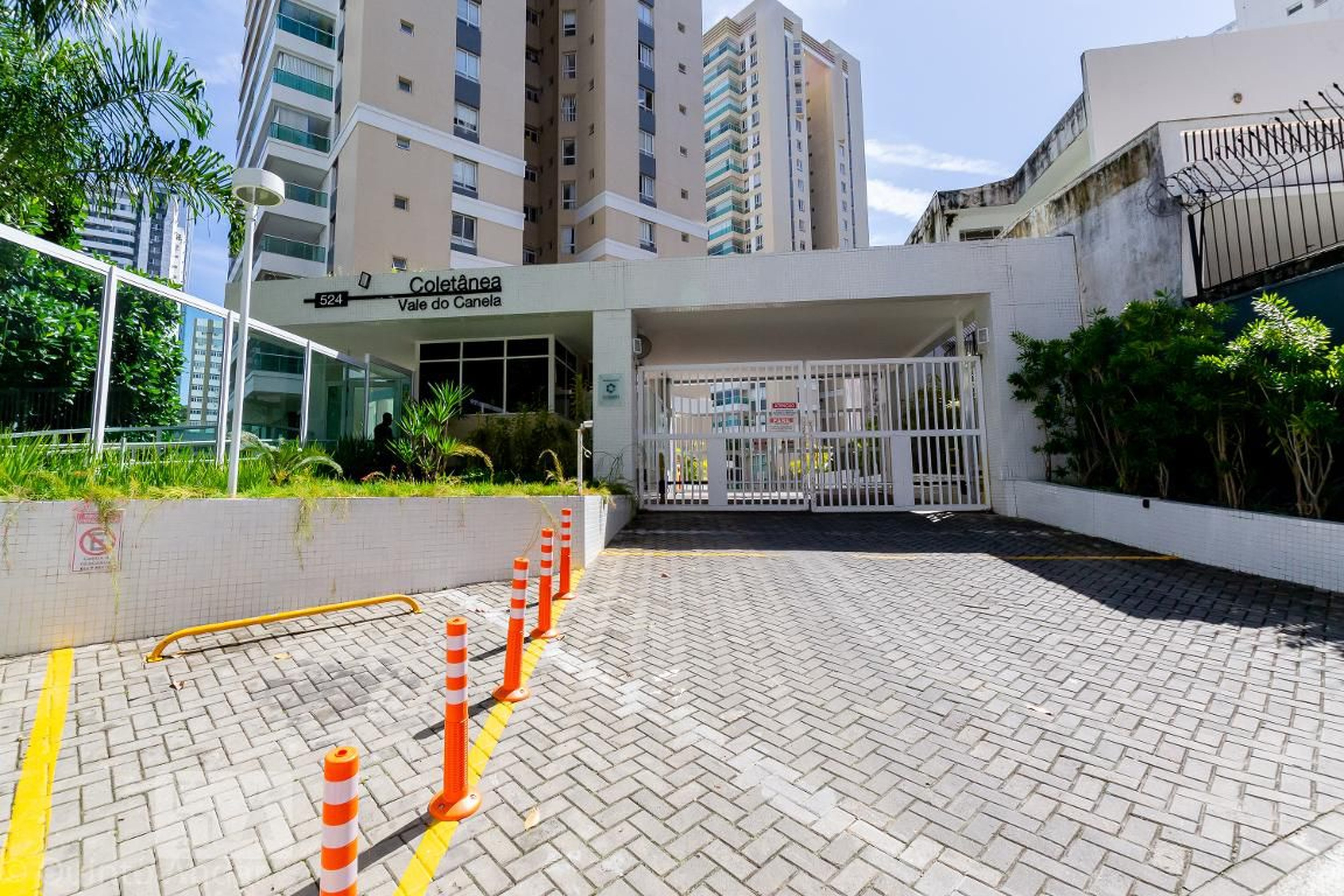 Fachada Condomínio Coletânea Vale do Canela