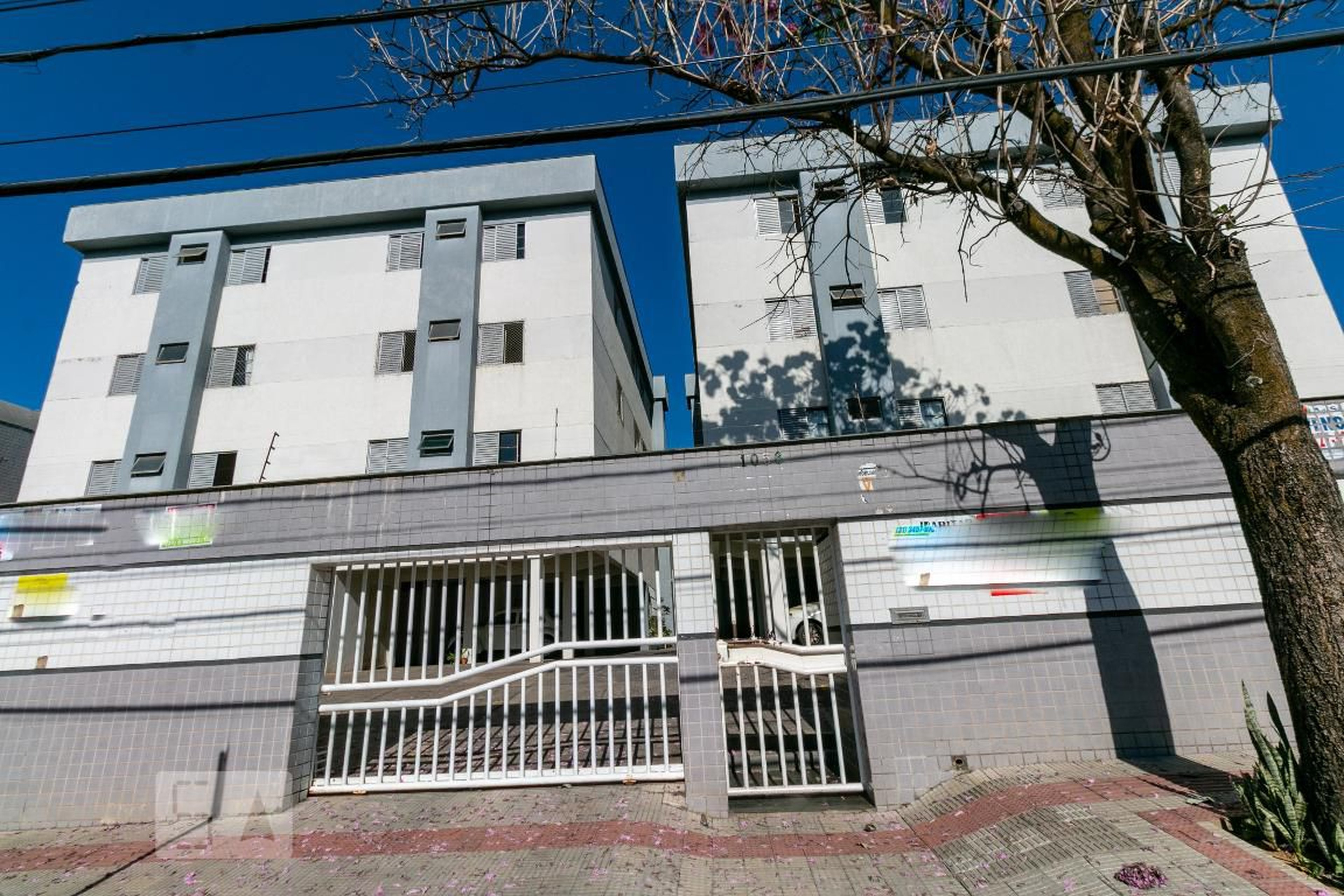 Fachada Edifício Praia do Morro