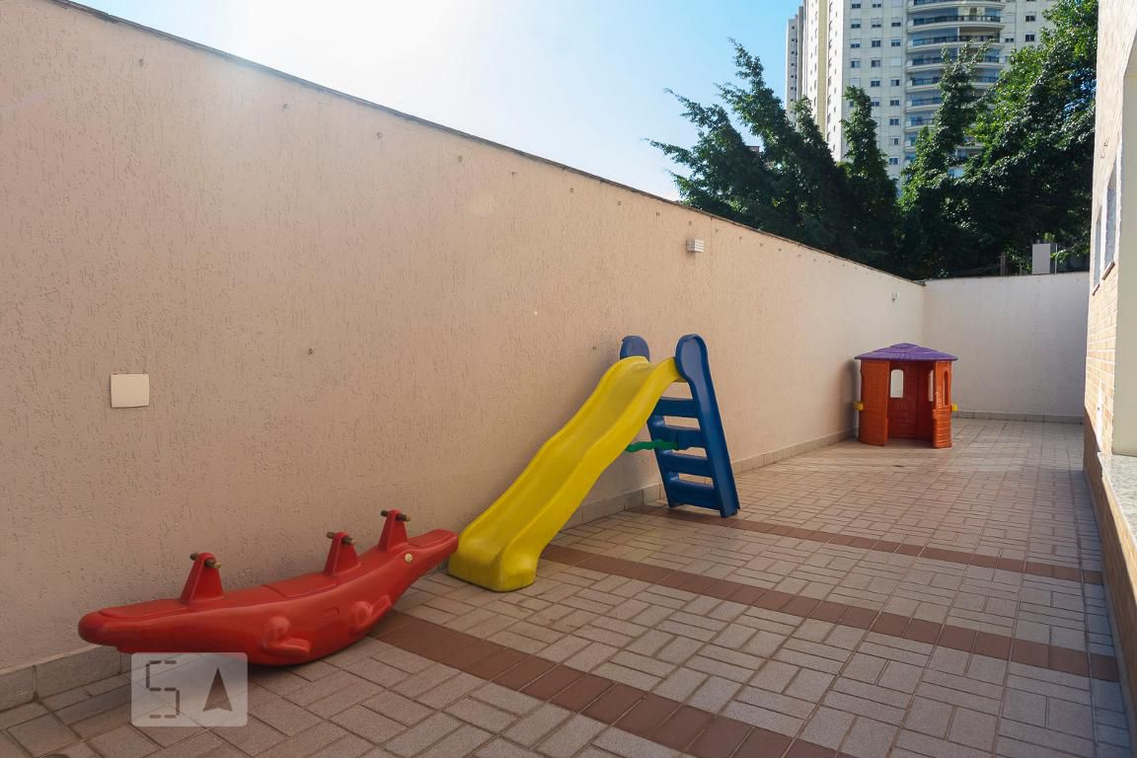 PLAYGROUND - Via Torino