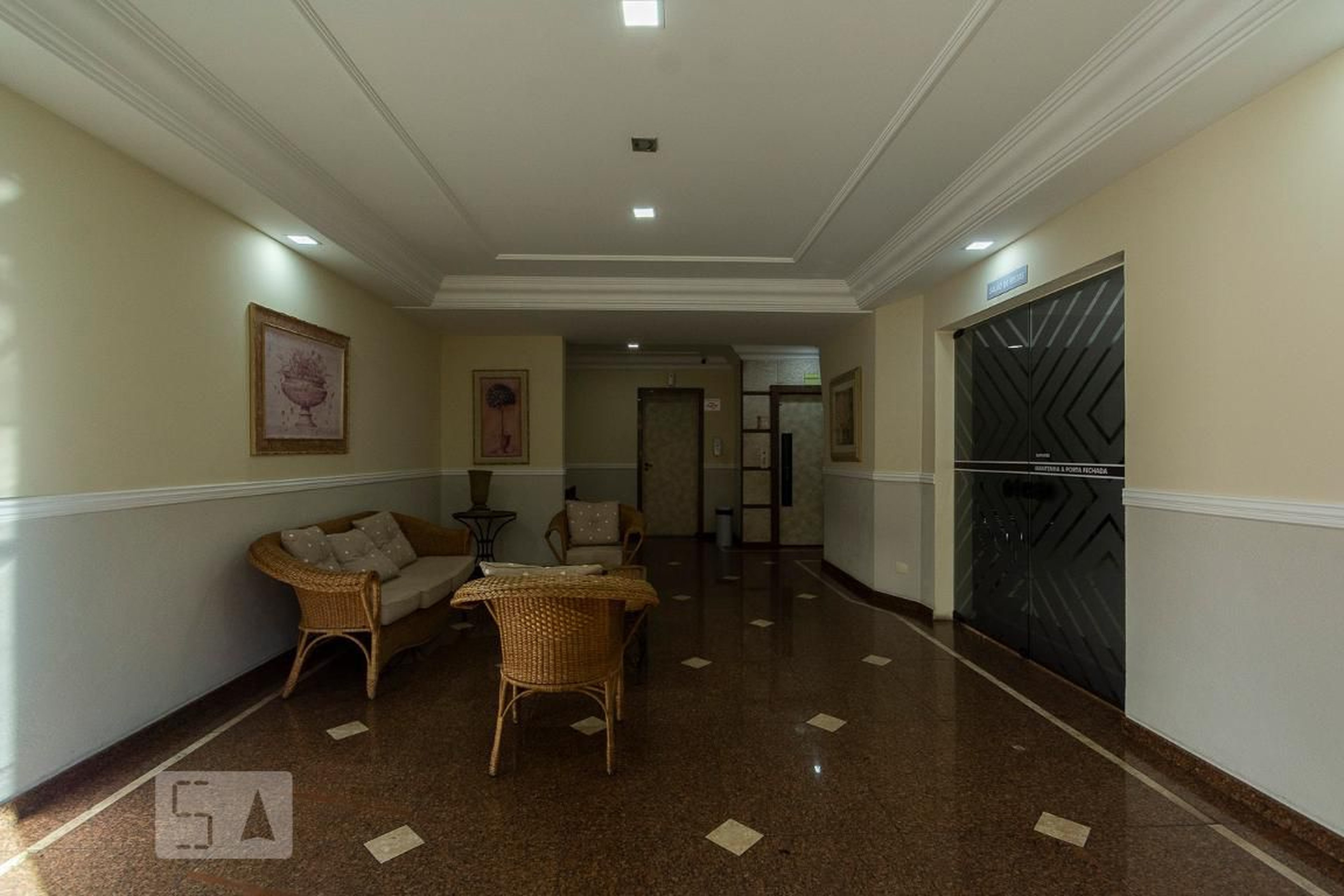 HALL DE ENTRADA - Via Torino