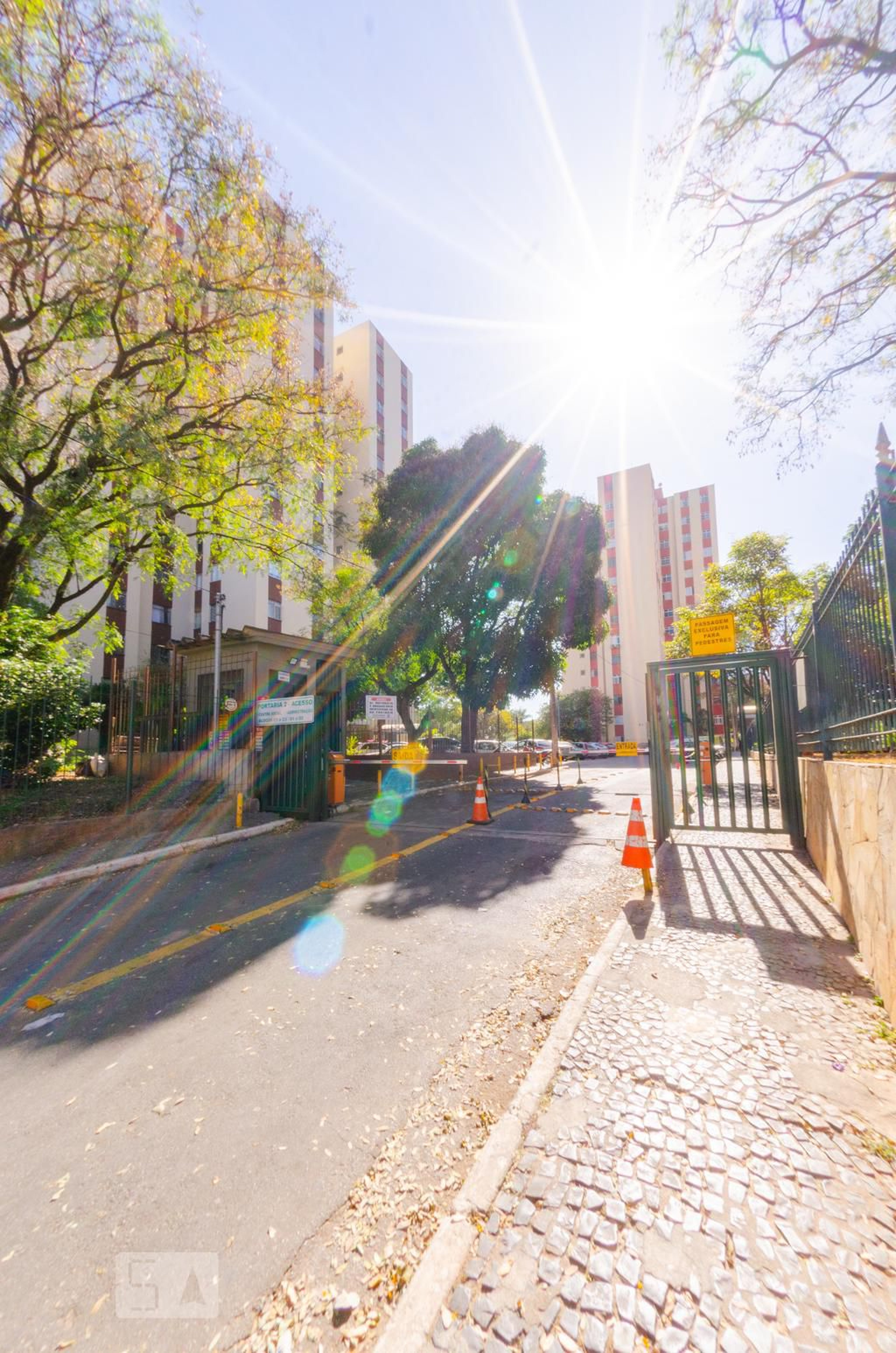 Fachada Condomínio em Rua Dom Oscar Romero, 97