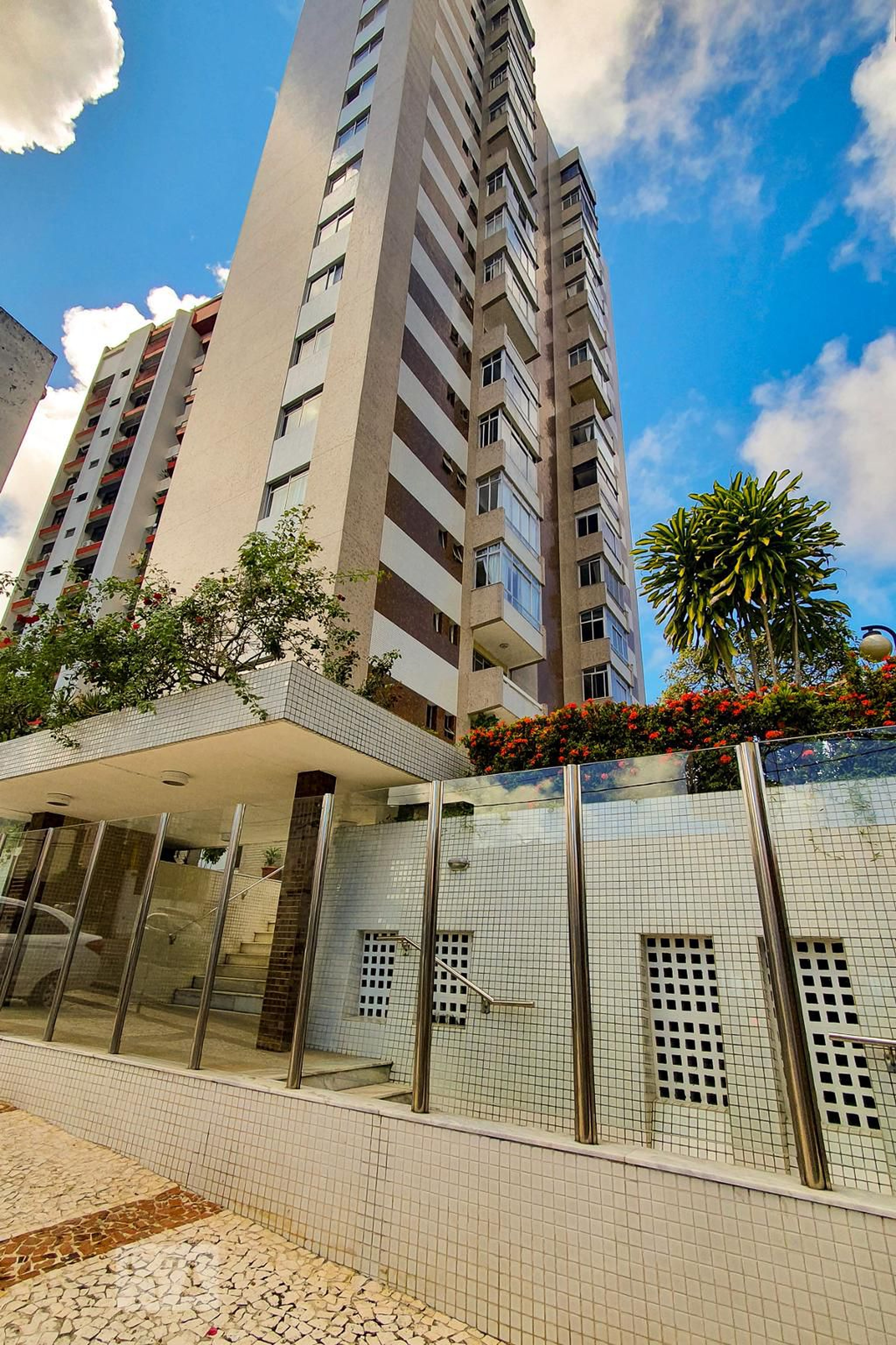 Fachada Condomínio Baia Azul