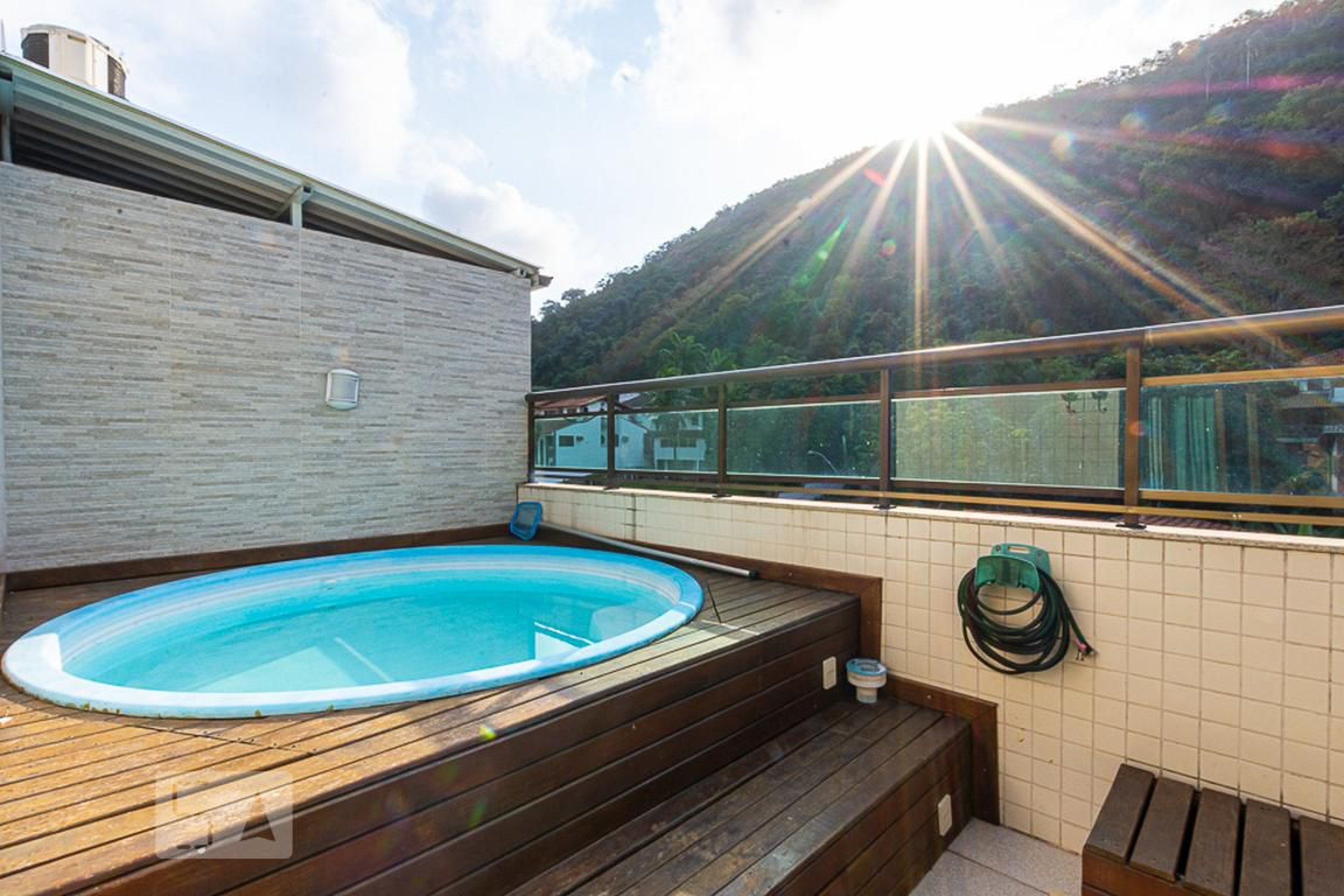 Piscina - Edifício São Francisco Residence