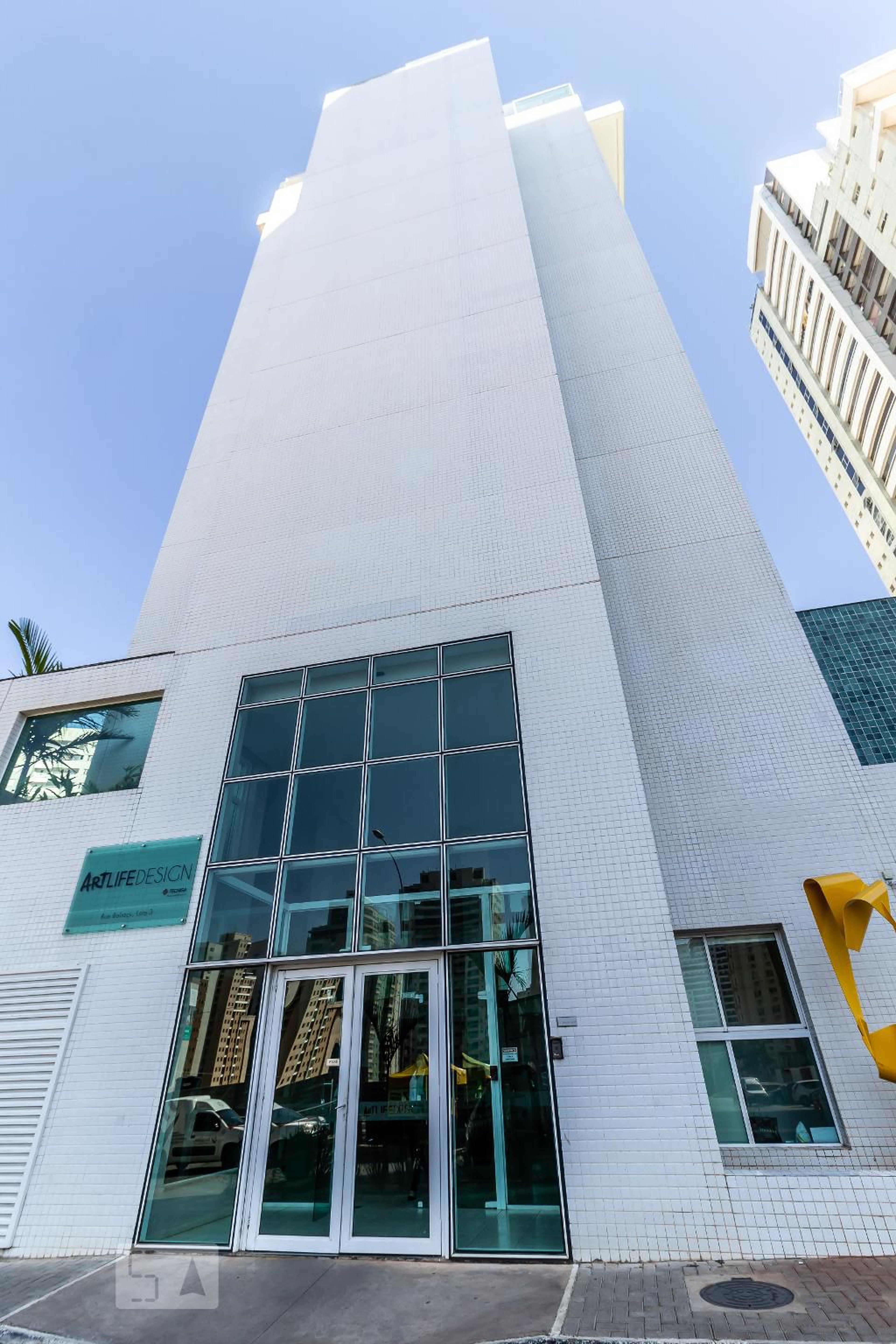 Fachada Condomínio Art Life Design