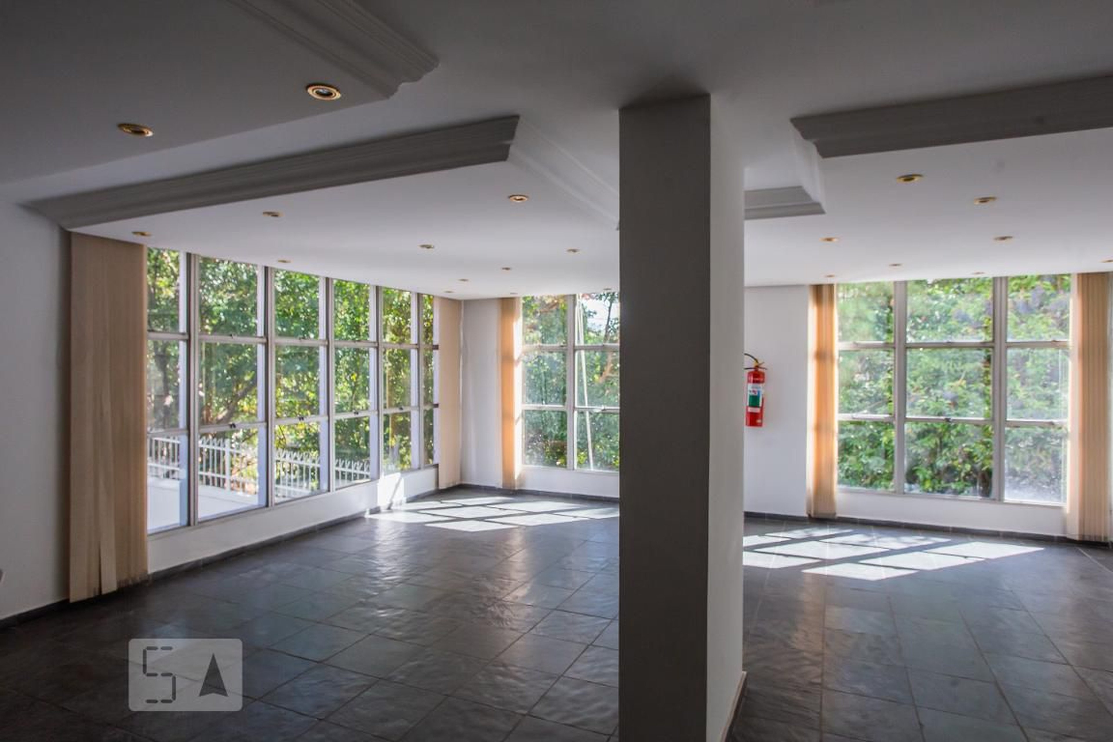 Area Comum - Monumento II