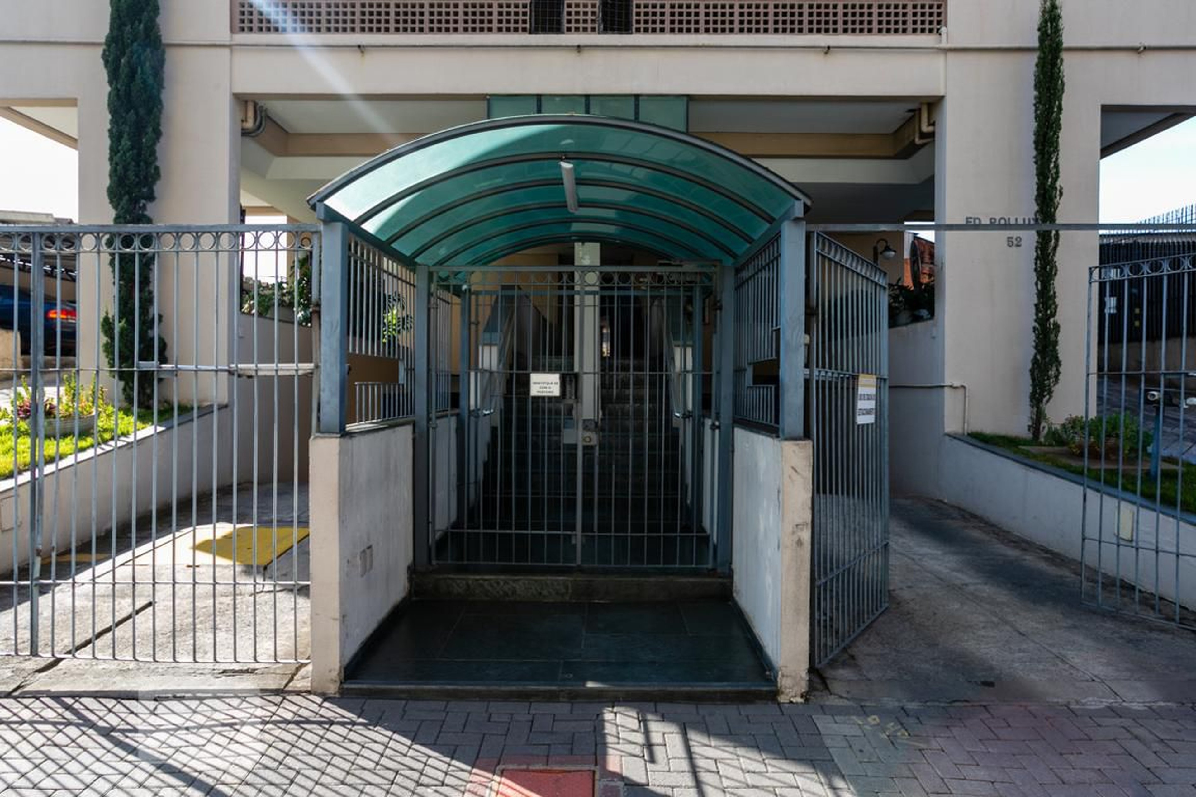 Fachada do condomínio Condomínio Pollux II