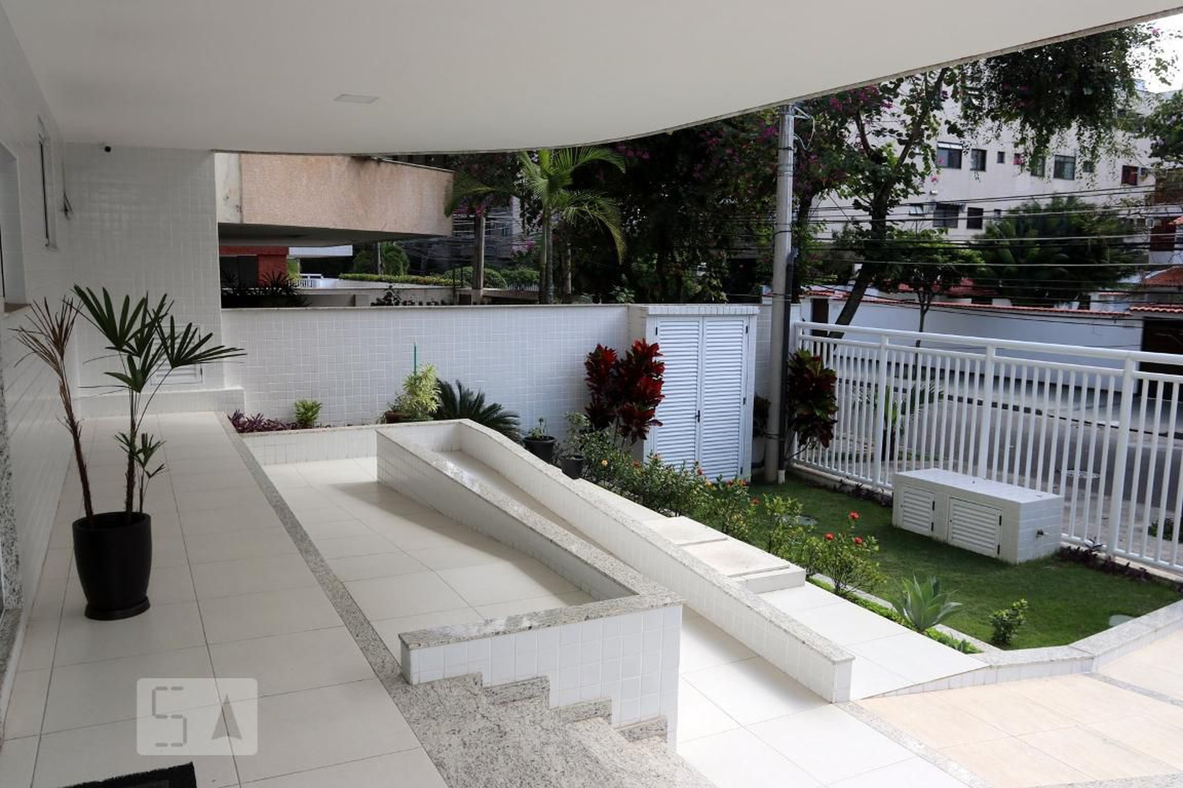 Hall de Entrada - Bavier Paulino