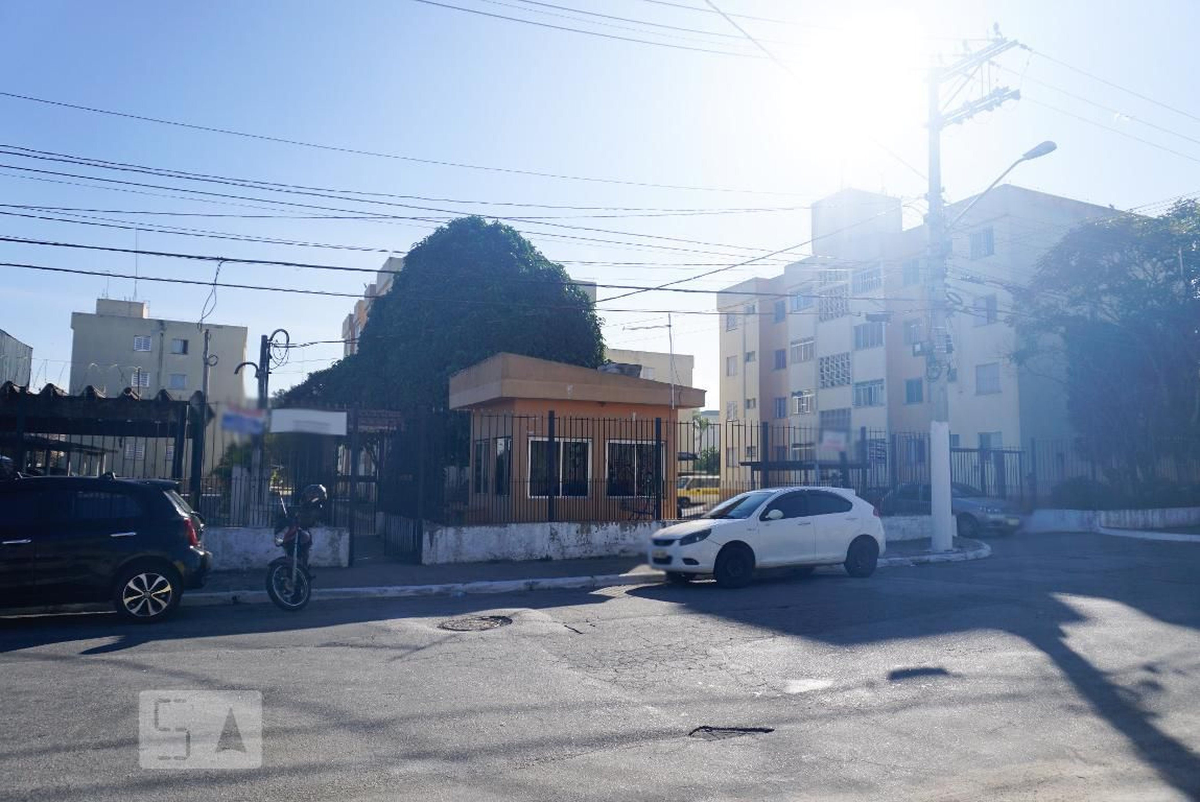 Fachada do Condomínio Condomínio 7 Quedas