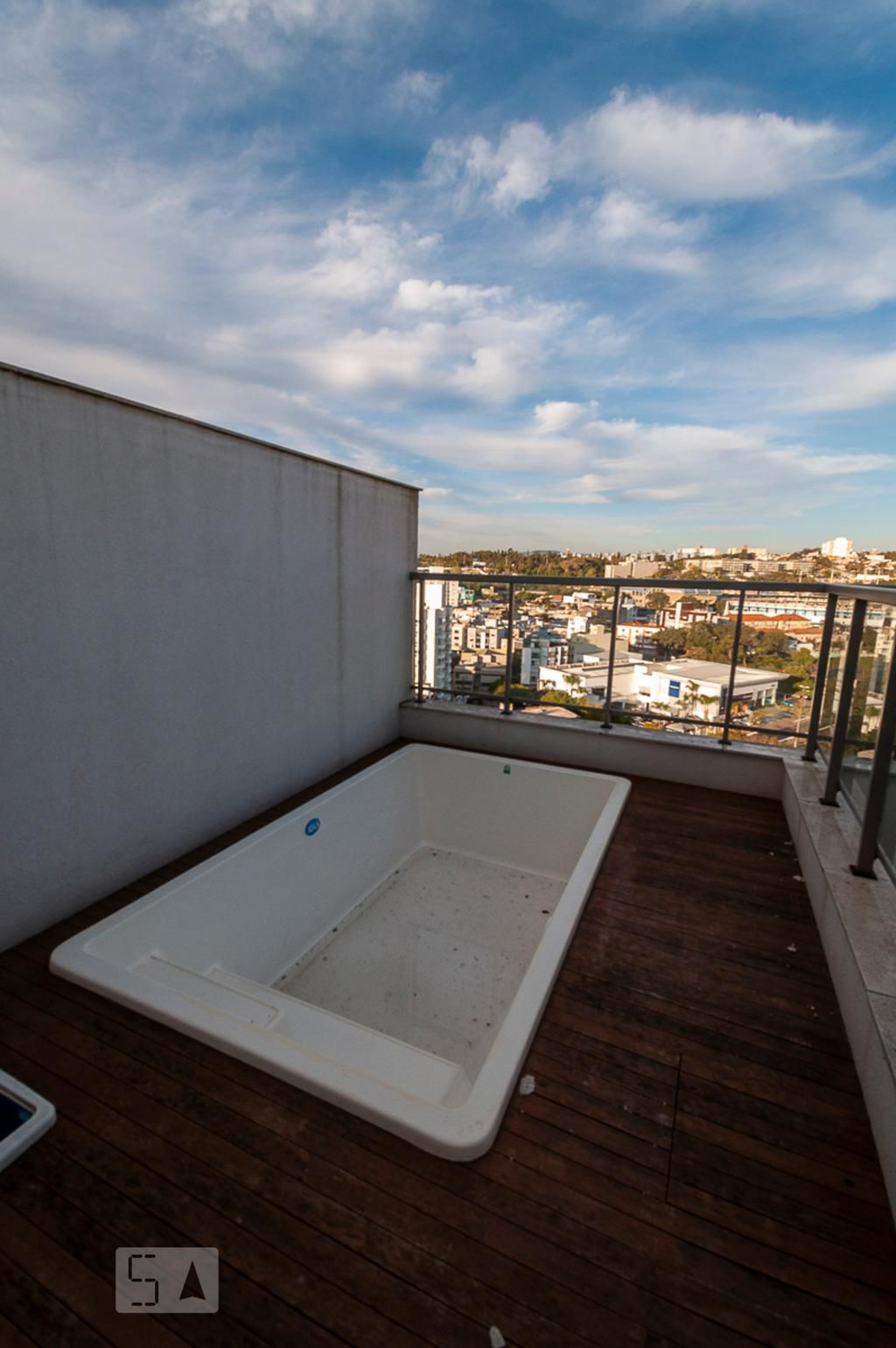 Piscina - Edifício Unitá Menino Deus