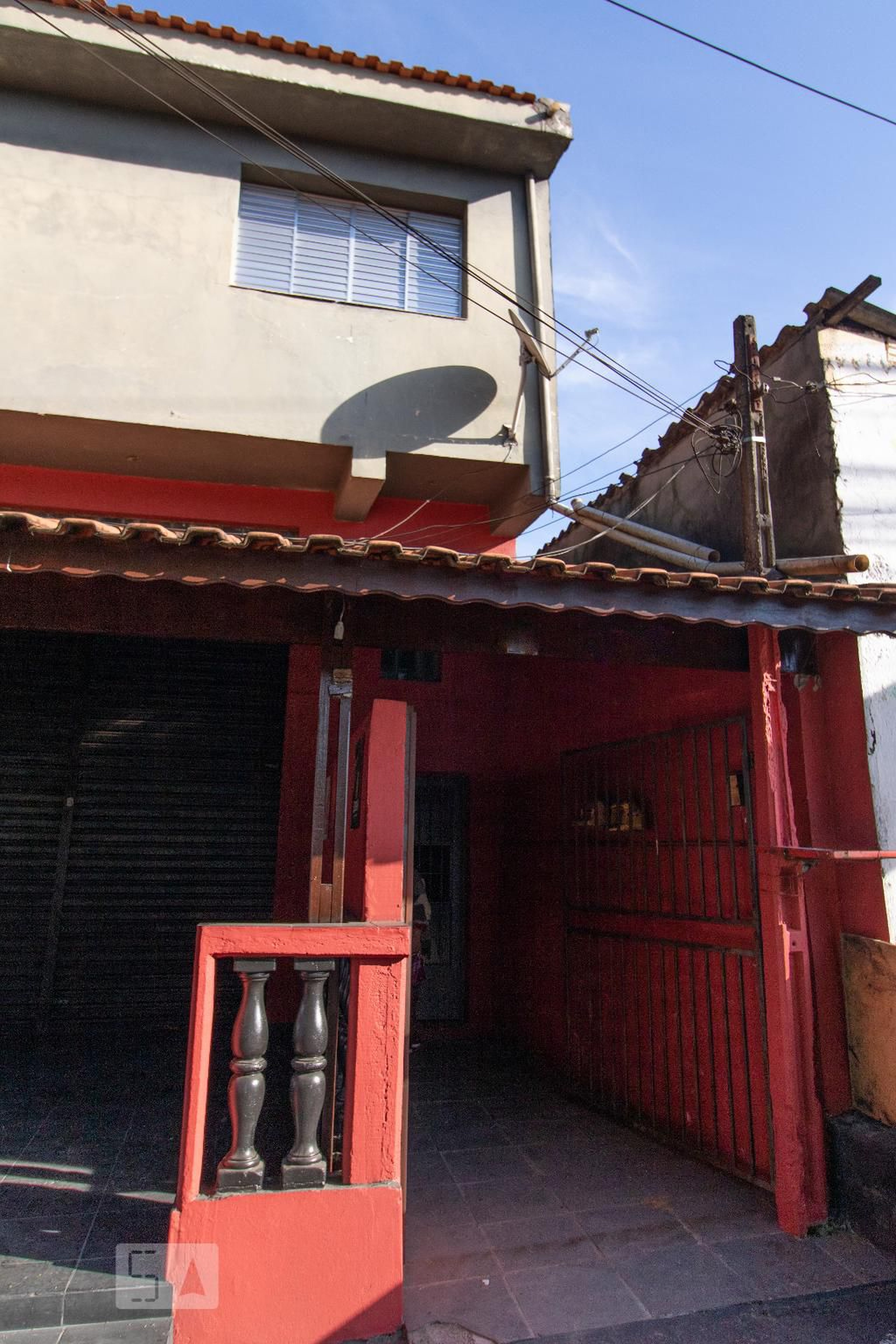 Fachada Condomínio em Avenida Santa Bárbara, 340