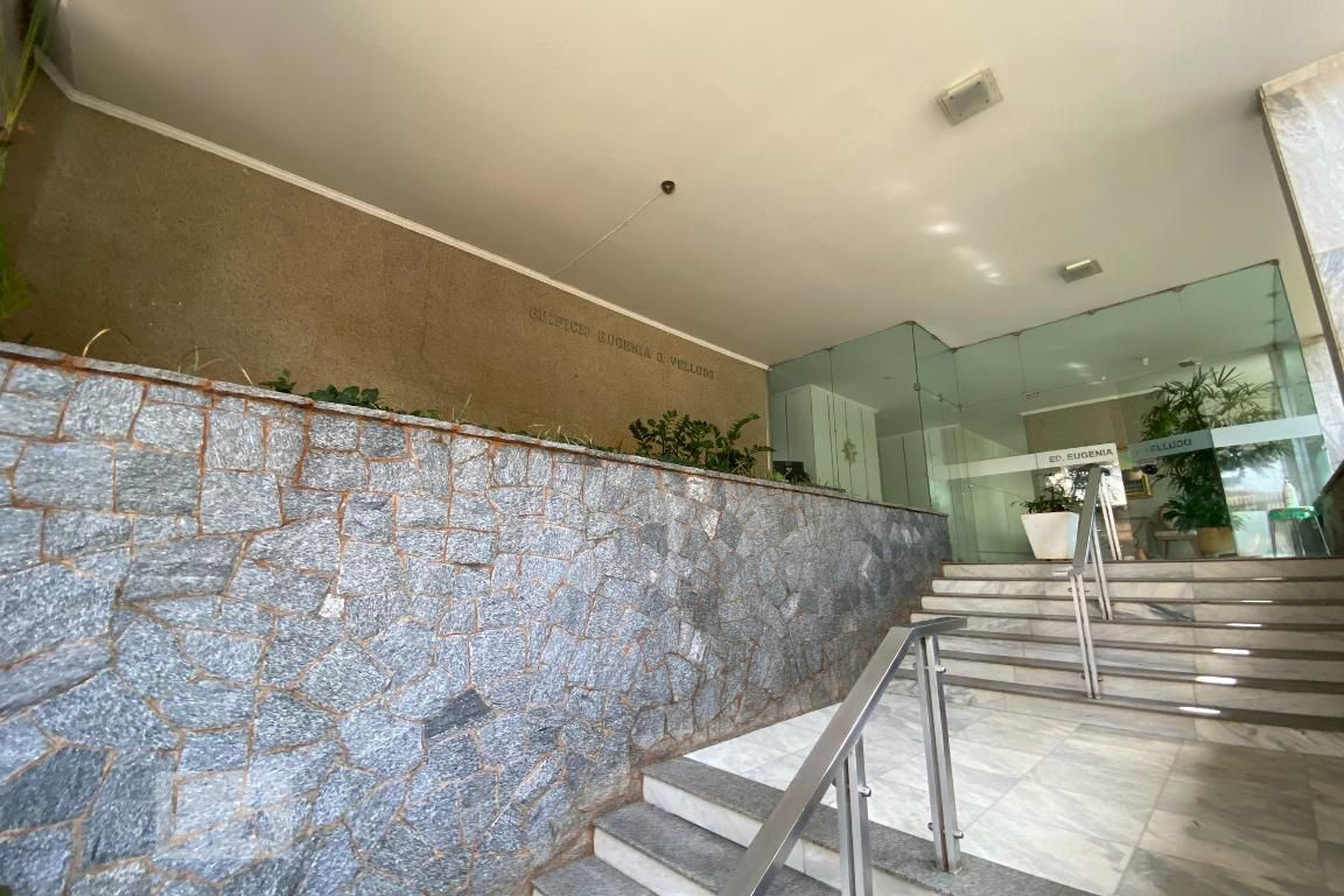 Fachada Edifício Eugênia G. Velludo