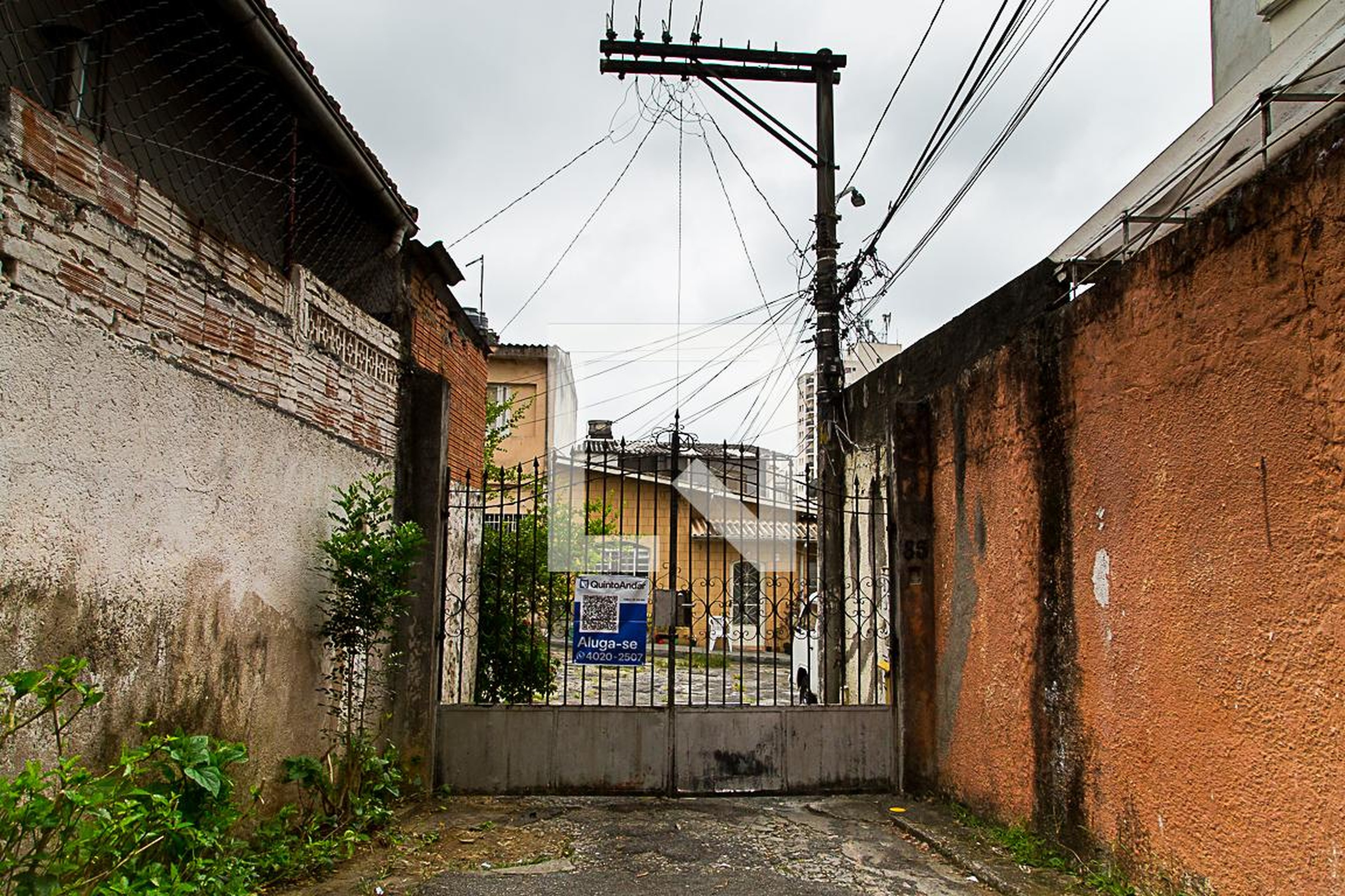Fachada do Condomínio Condomínio em Rua das Pérolas, 85