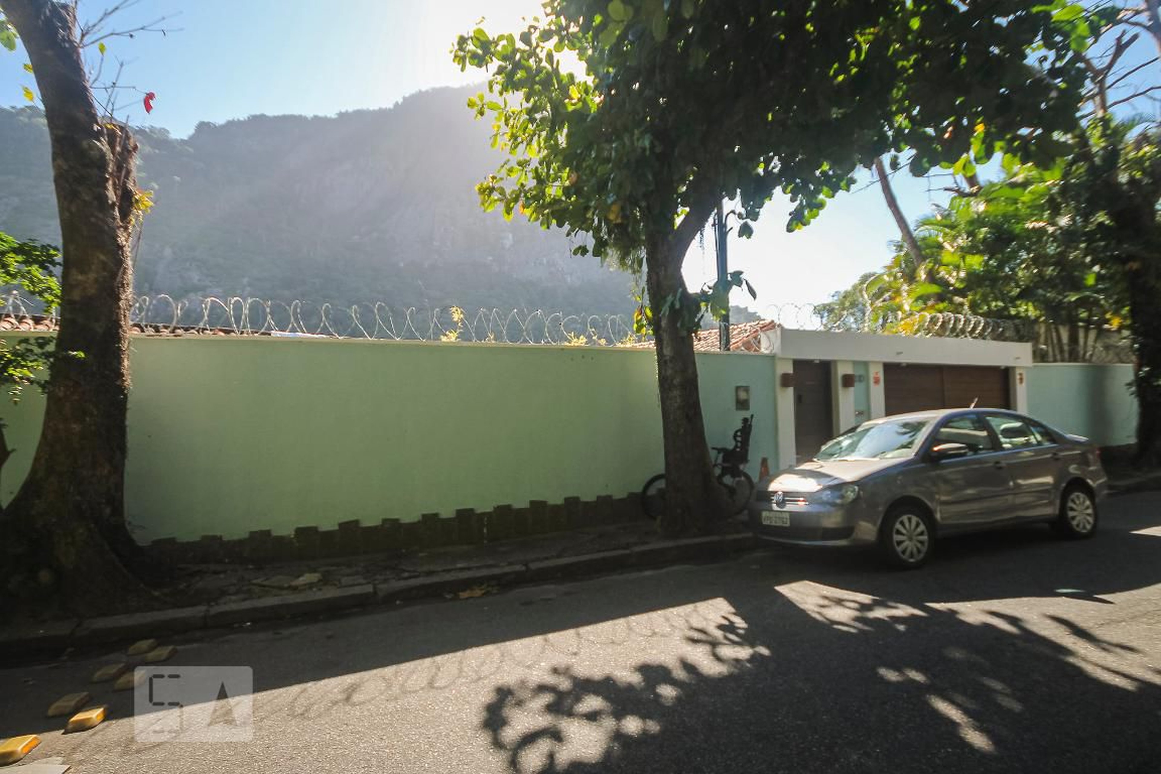 Fachada Condomínio em Rua Professor Júlio Lohman, 110