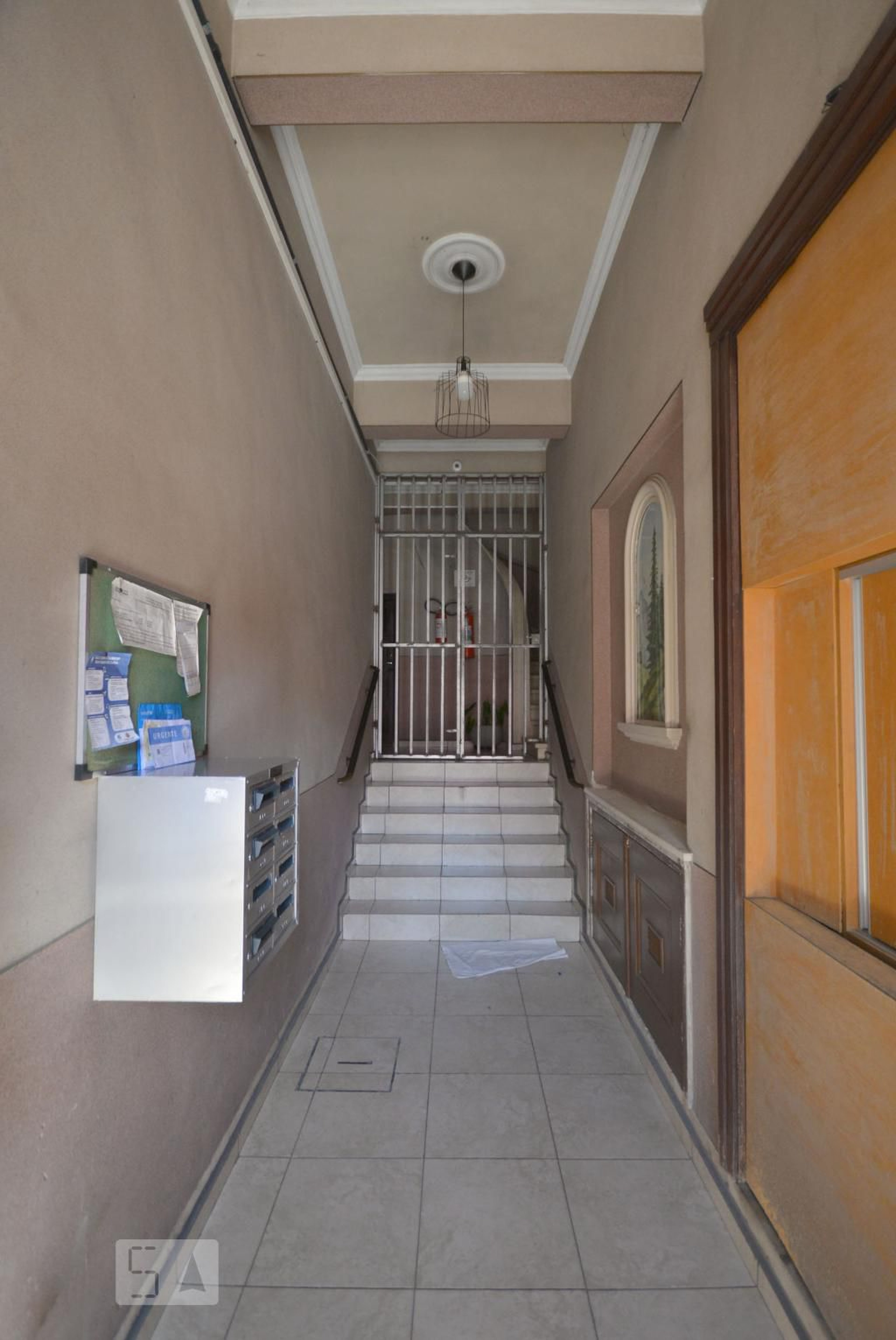 Entrada Condomínio em Rua Coronel Diogo, 430