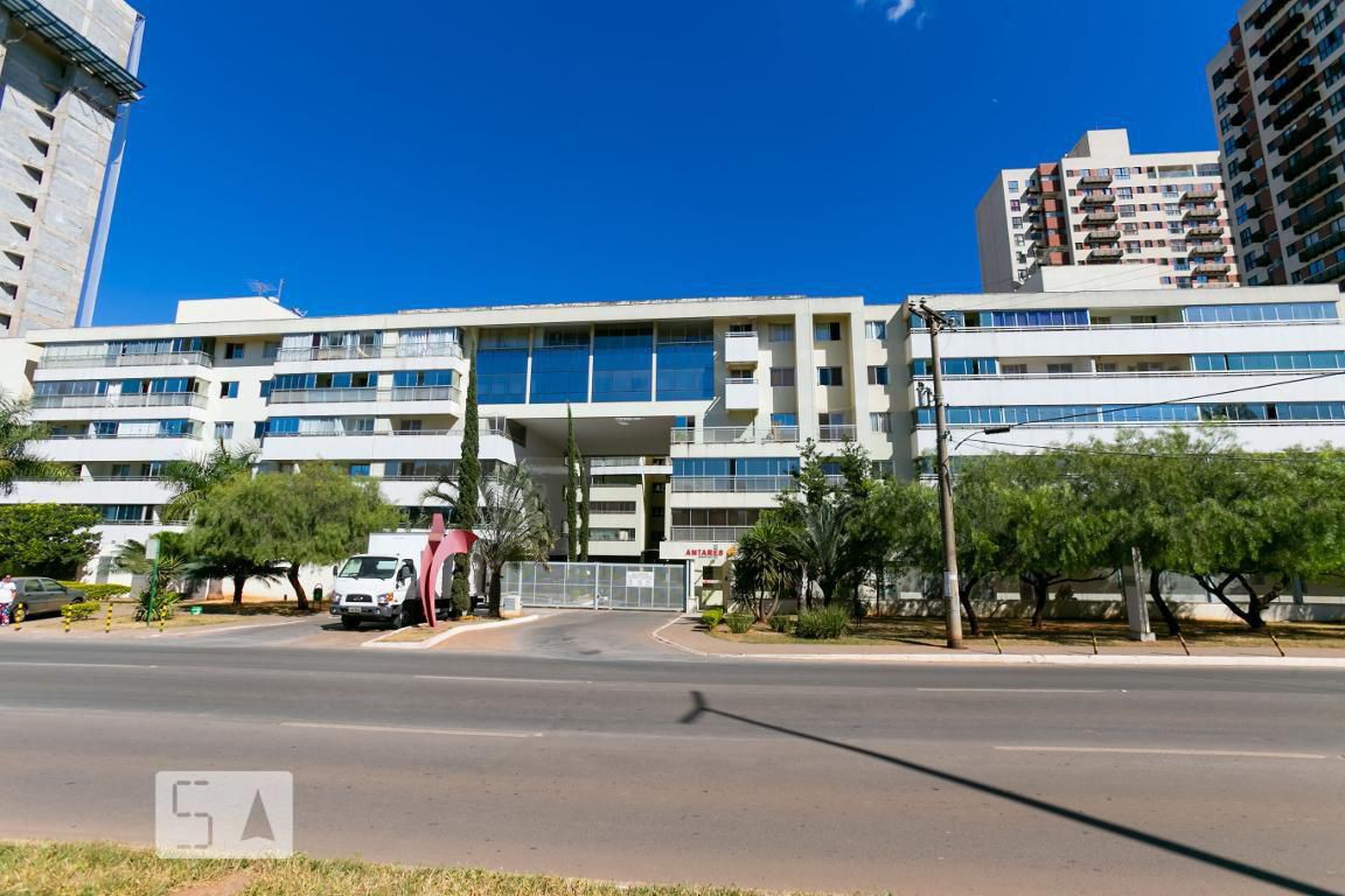 Fachada Condomínio Belvedere Antares