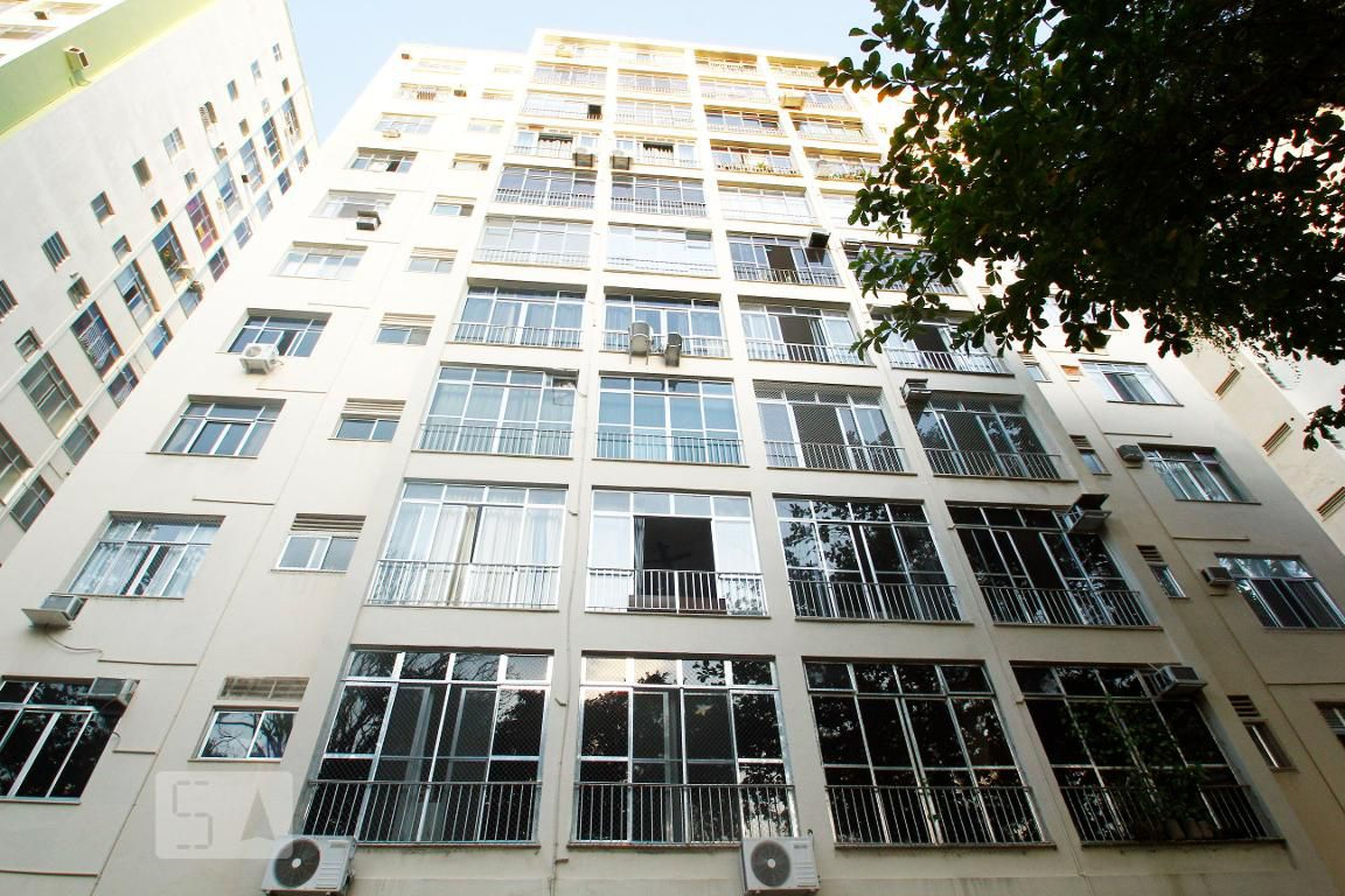 Fachada do Prédio Condomínio em Rua Lauro Müller, 1008