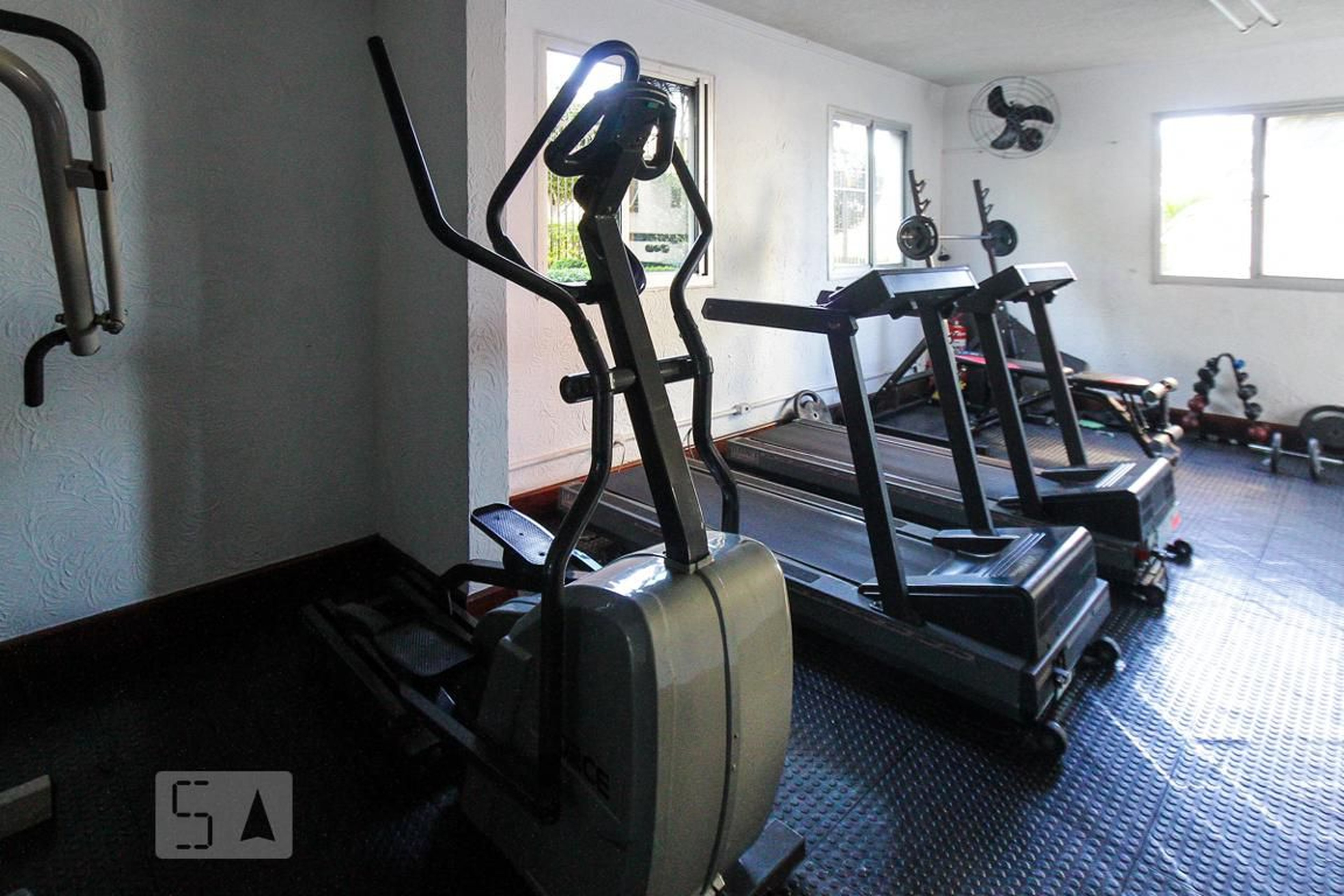 Academia - Cristal Park II