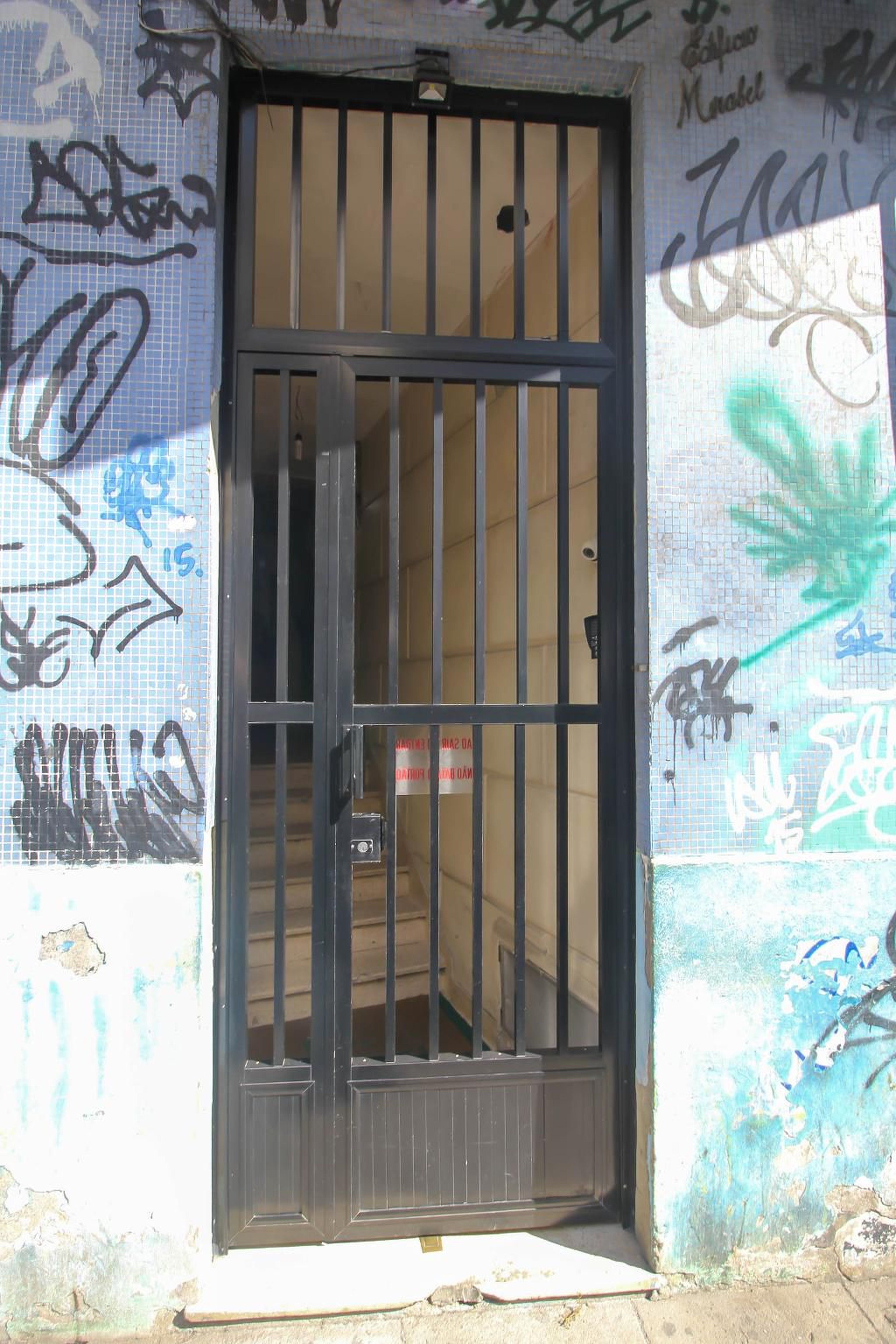 Entrada do Prédio - Mirabel