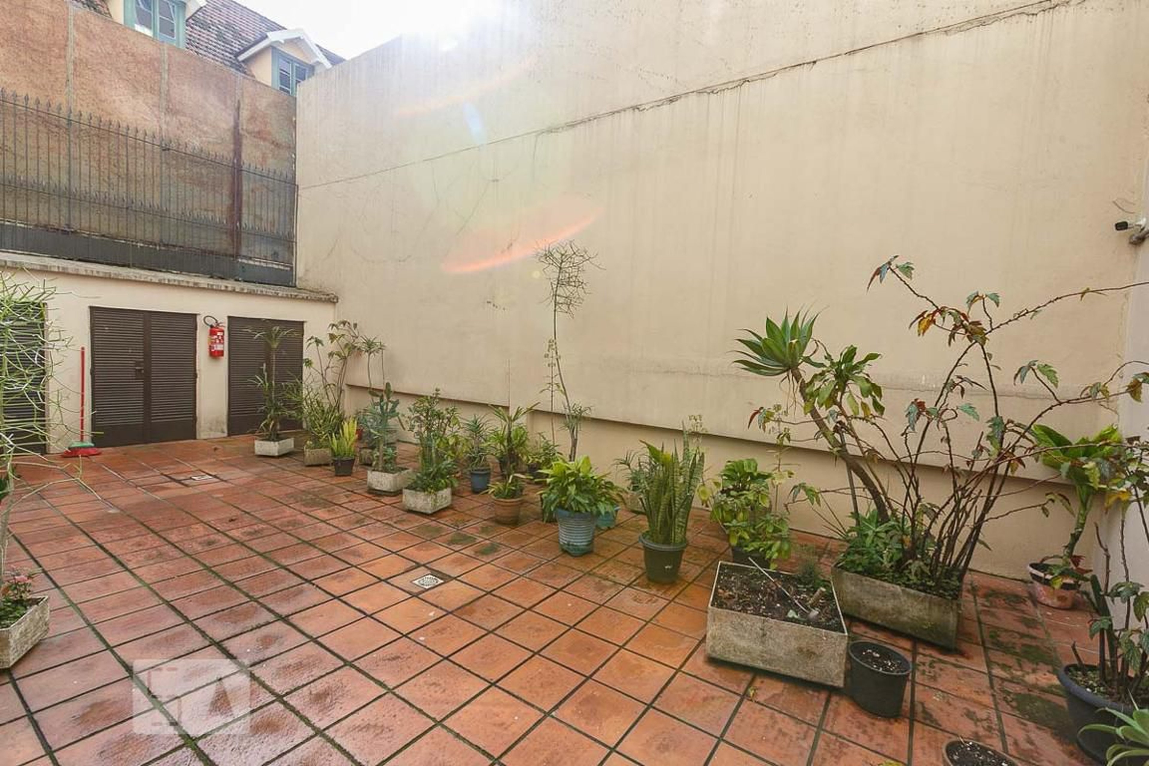 Área Externa - Monte Negro