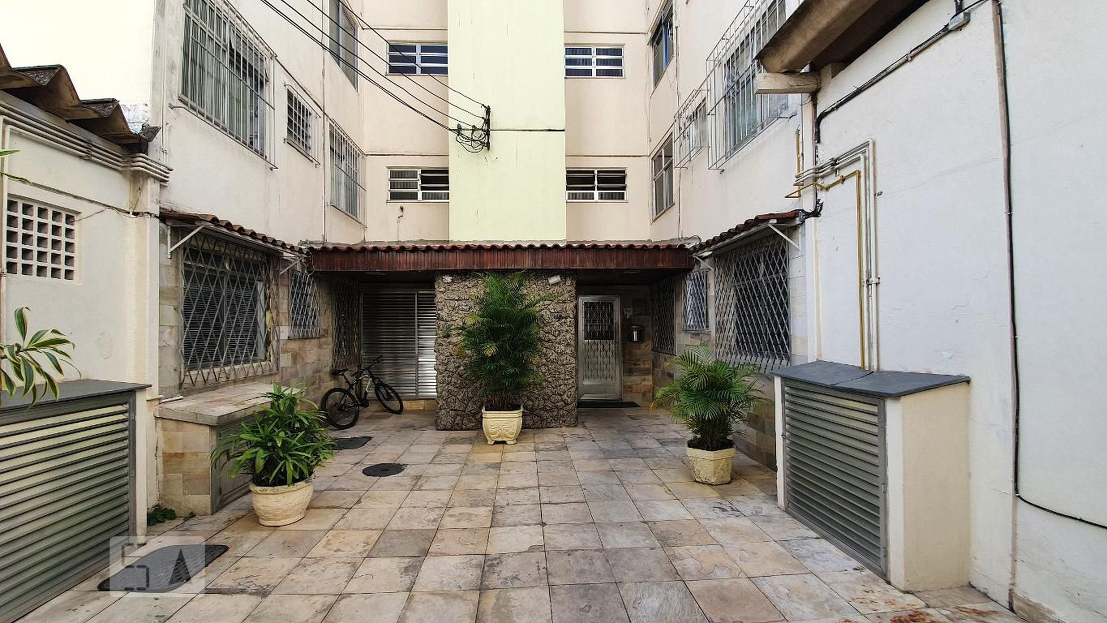 Entrada - Esperança