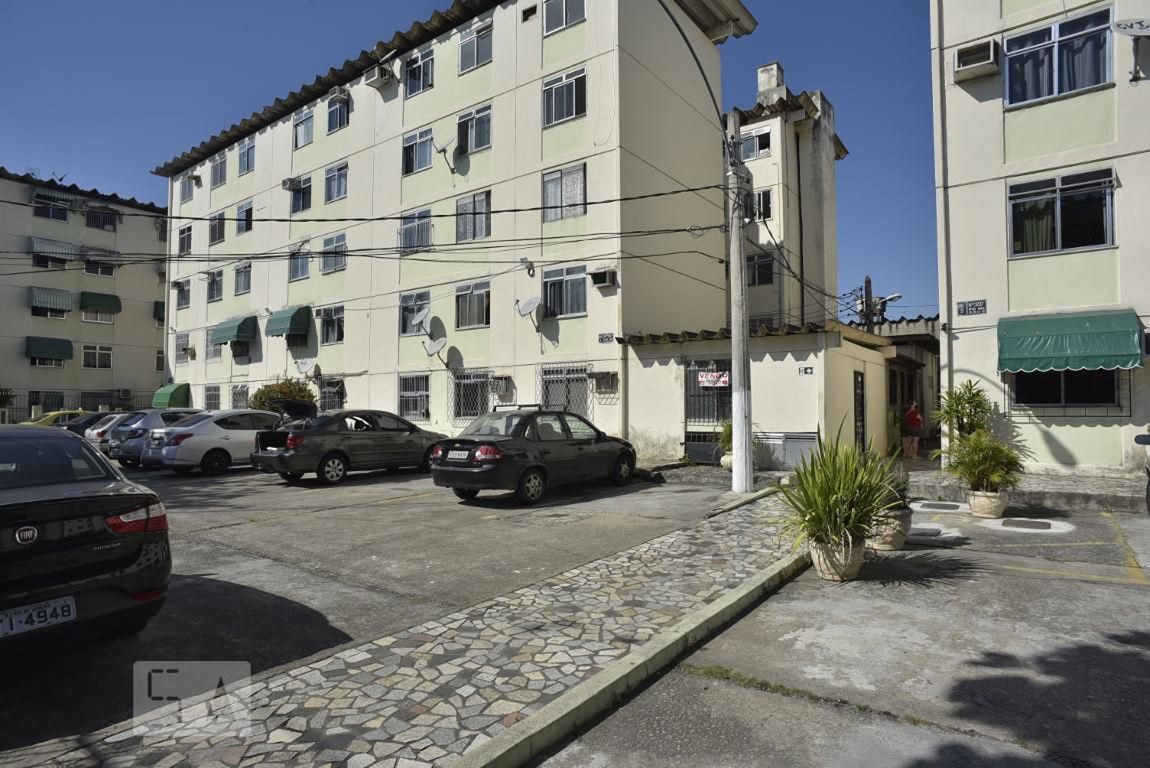 Estacionamento - Esperança