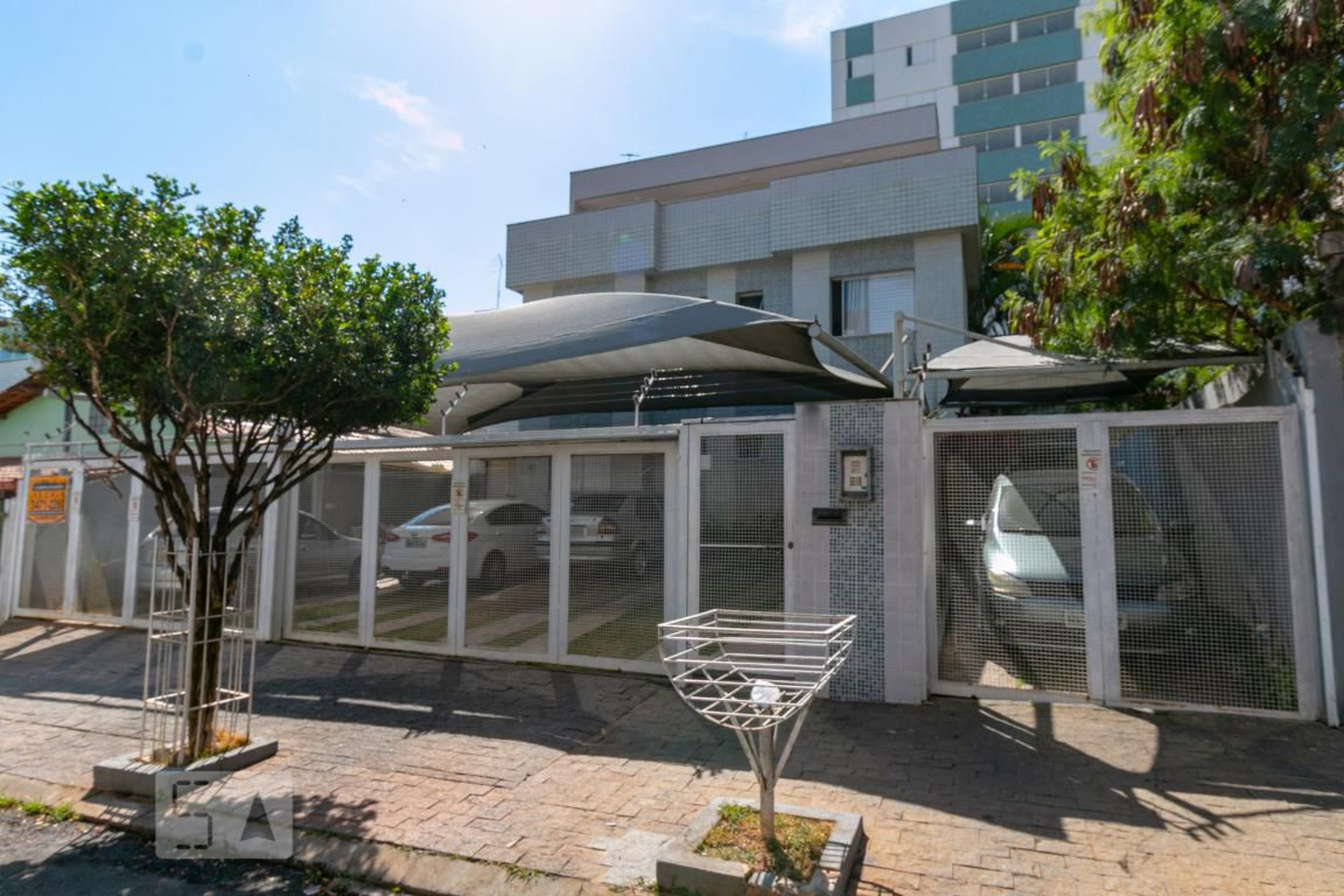 Fachada Residencial Granada