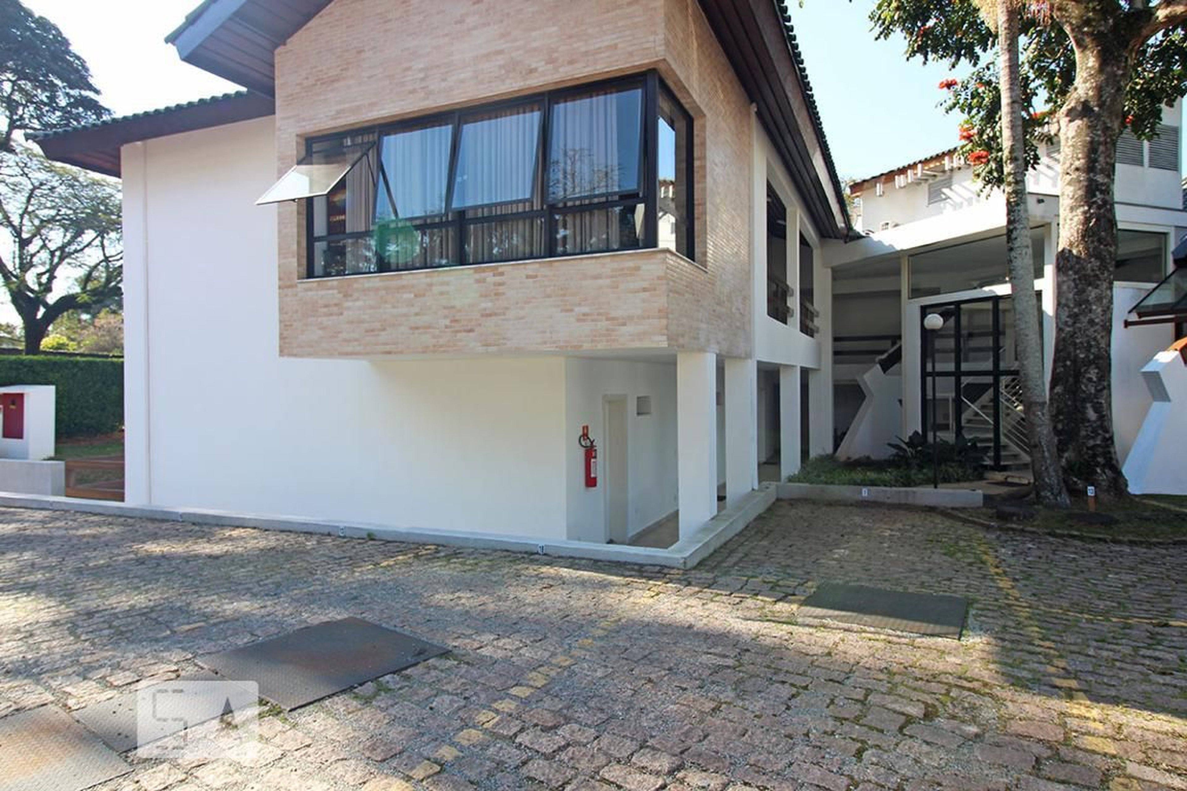 Fachada Condomínio Le Grand Viana