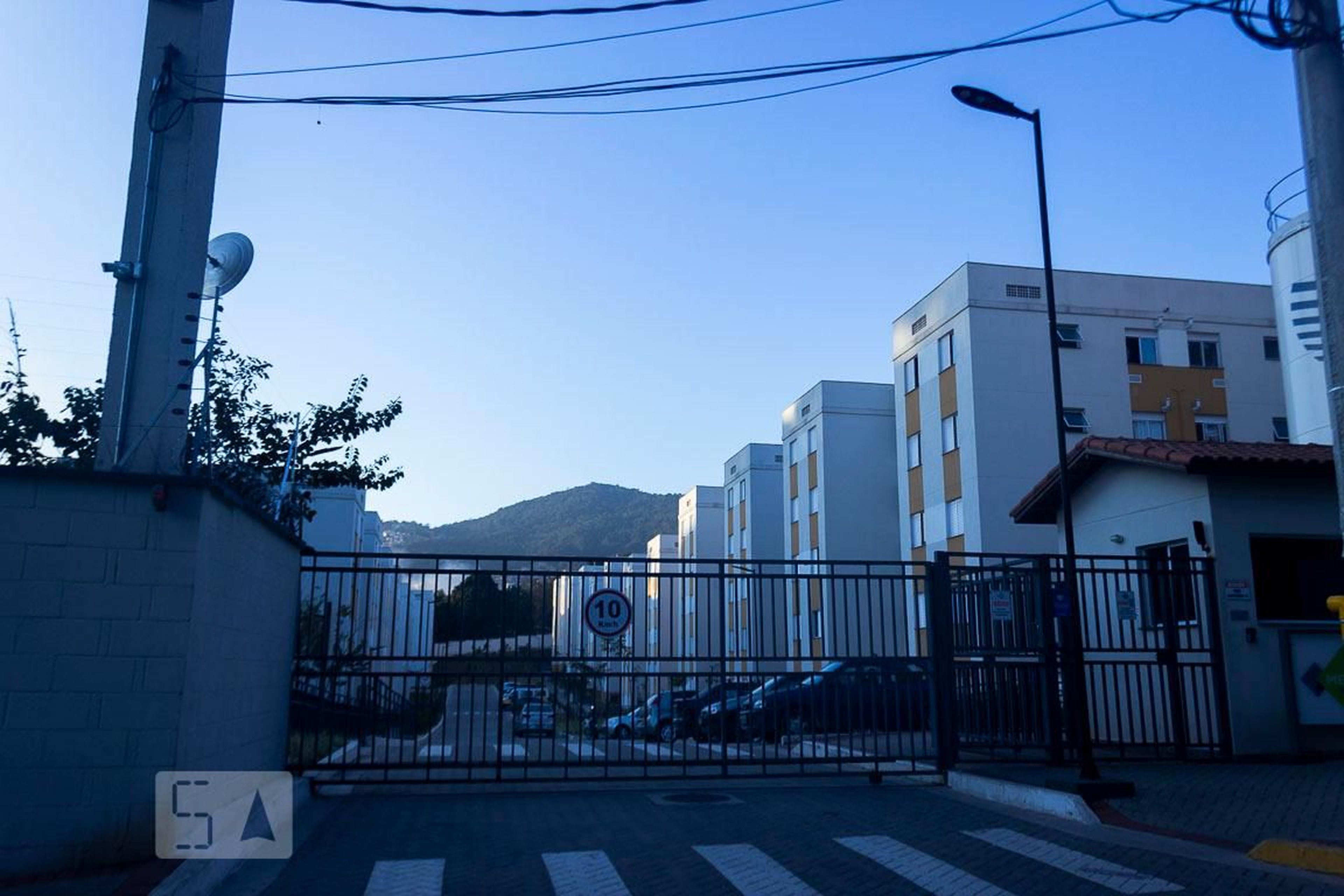 Fachada do Condomínio Condomínio Meu Lar Cantareira