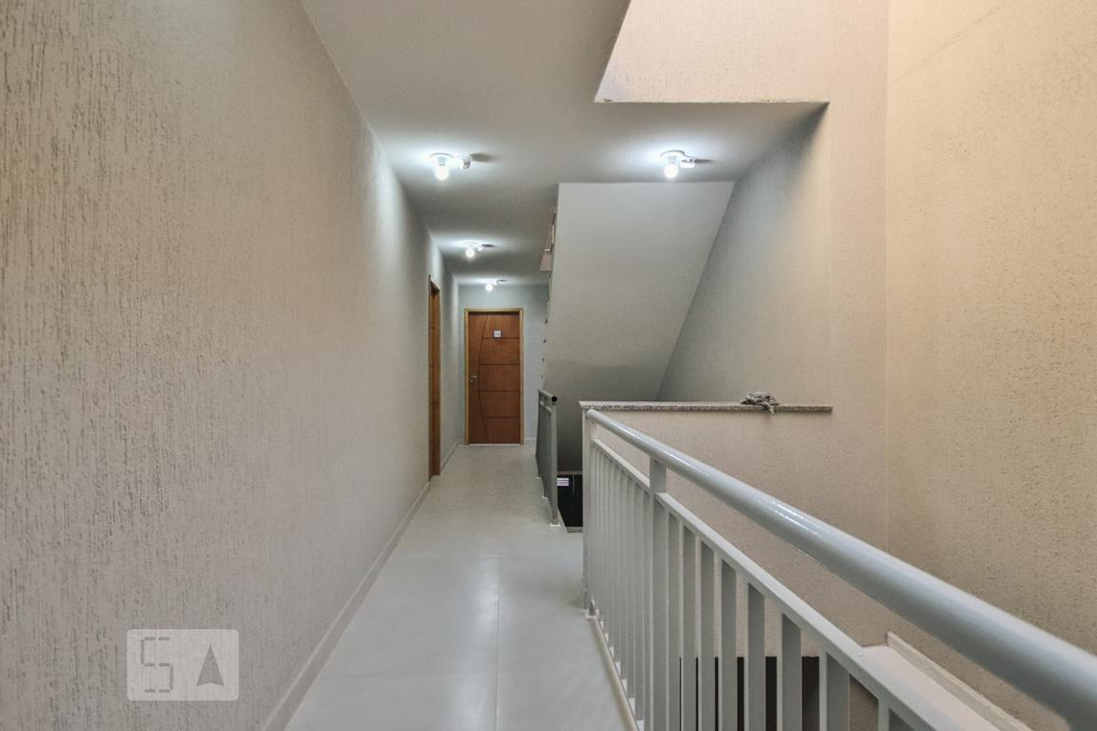 Hall - null
