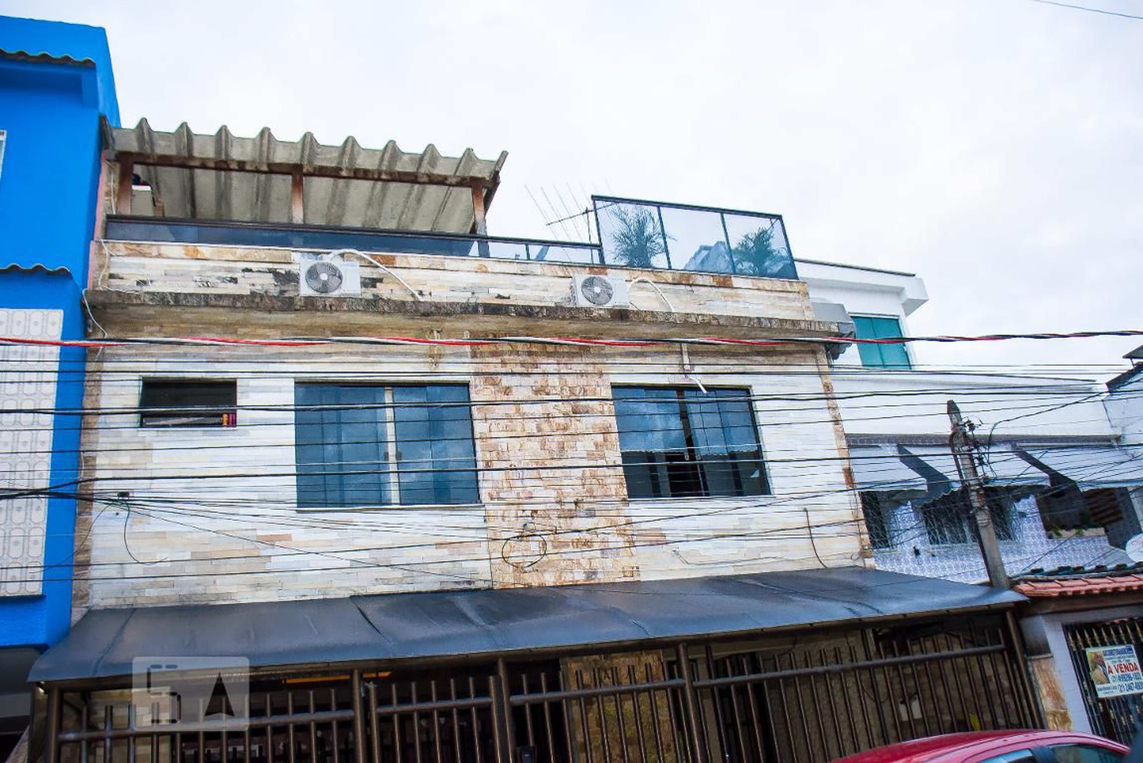 Fachada Condomínio em Travessa Eneida, 64