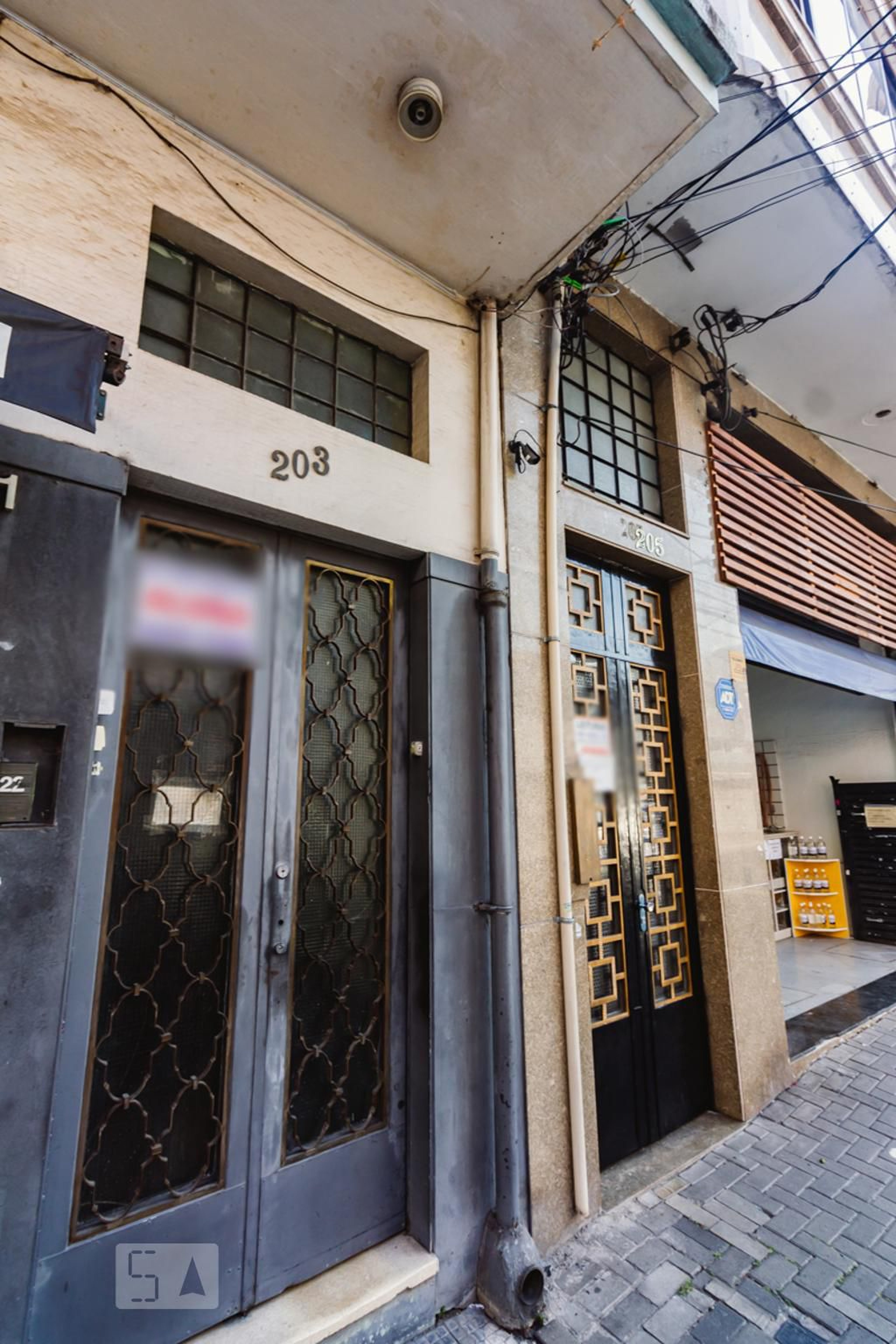 Fachada Condomínio Rua Newton Prado, 203