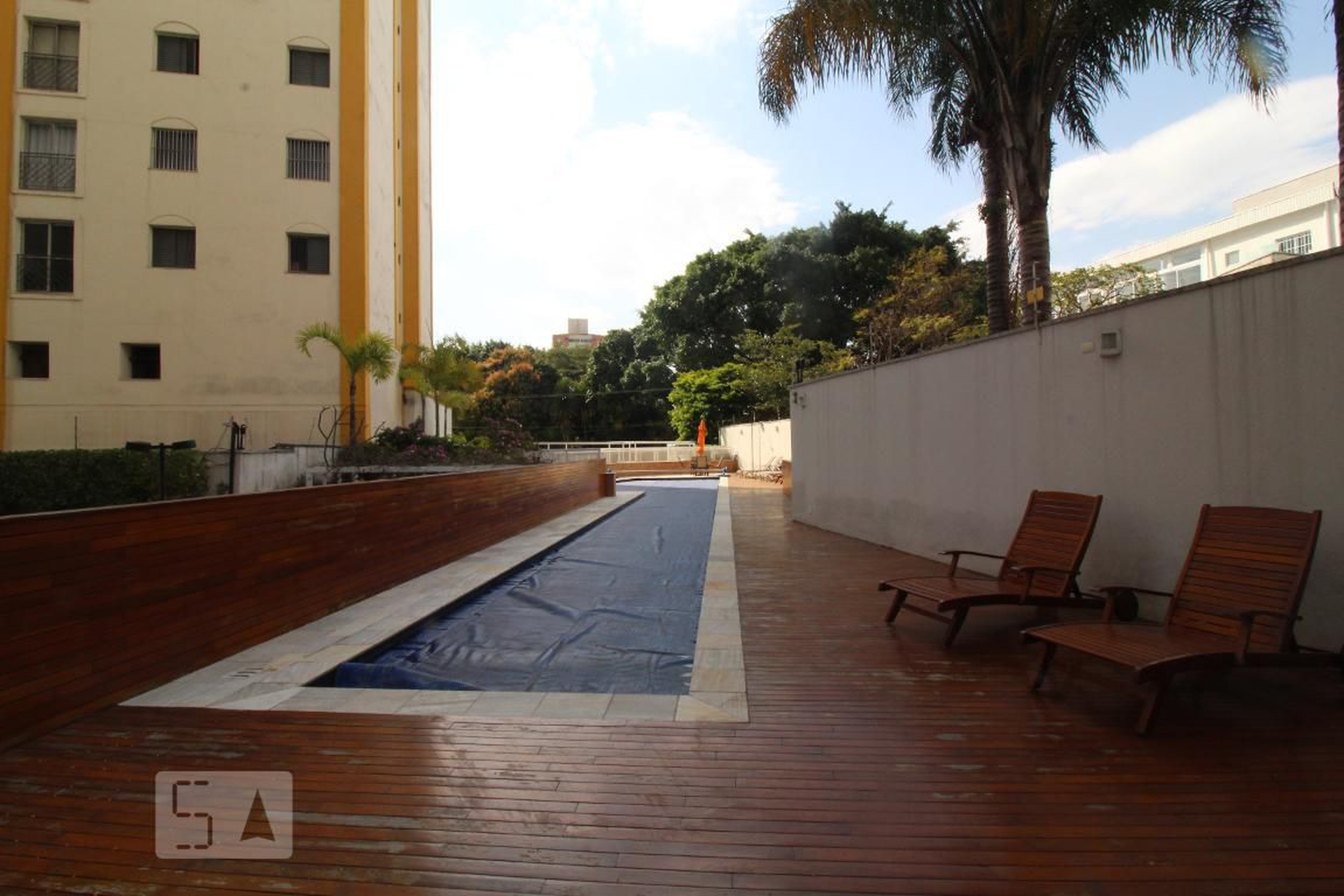 Piscina - Jardins De Monet