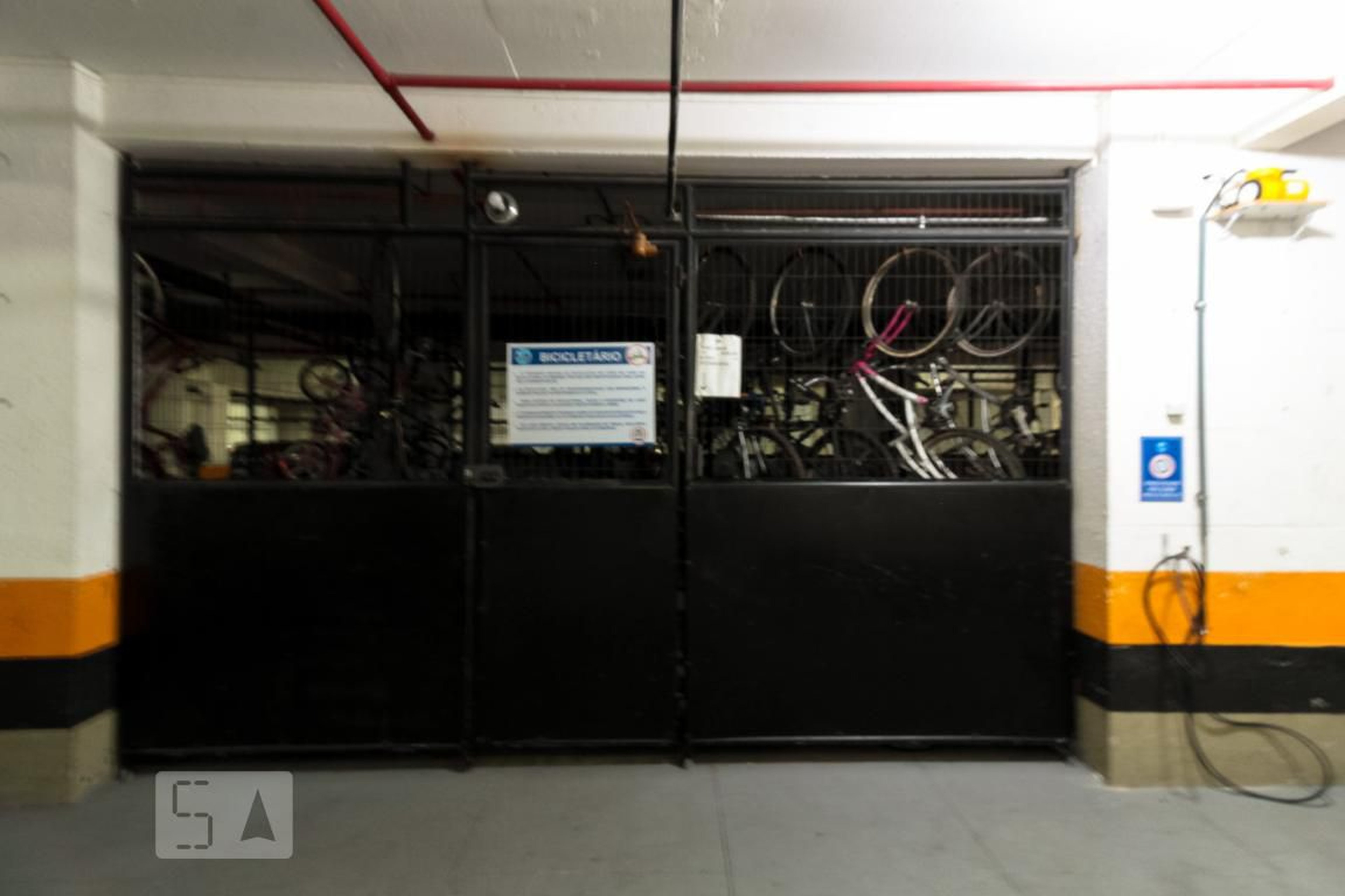 Bicicletário - Blue Coast