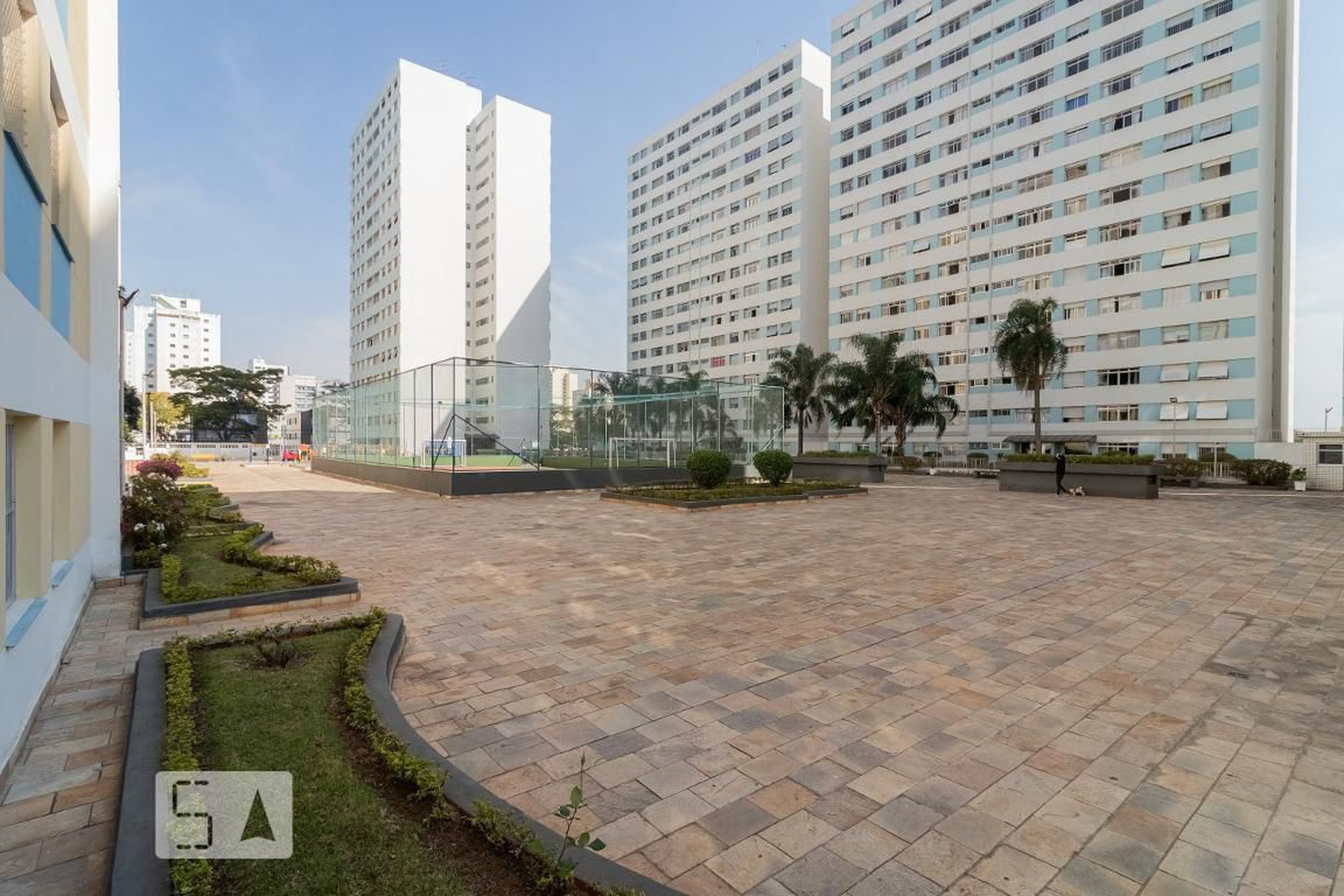 Área Externa - Conjunto Habitacional Vila Mariana