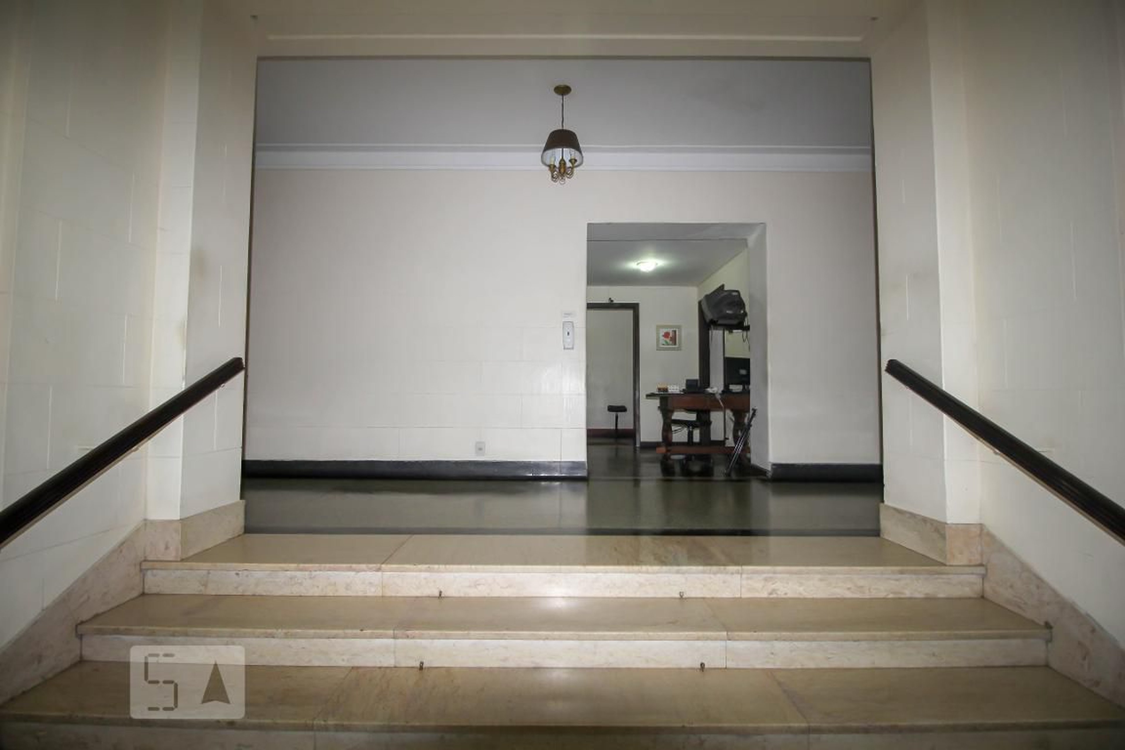 Entrada do Prédio - null