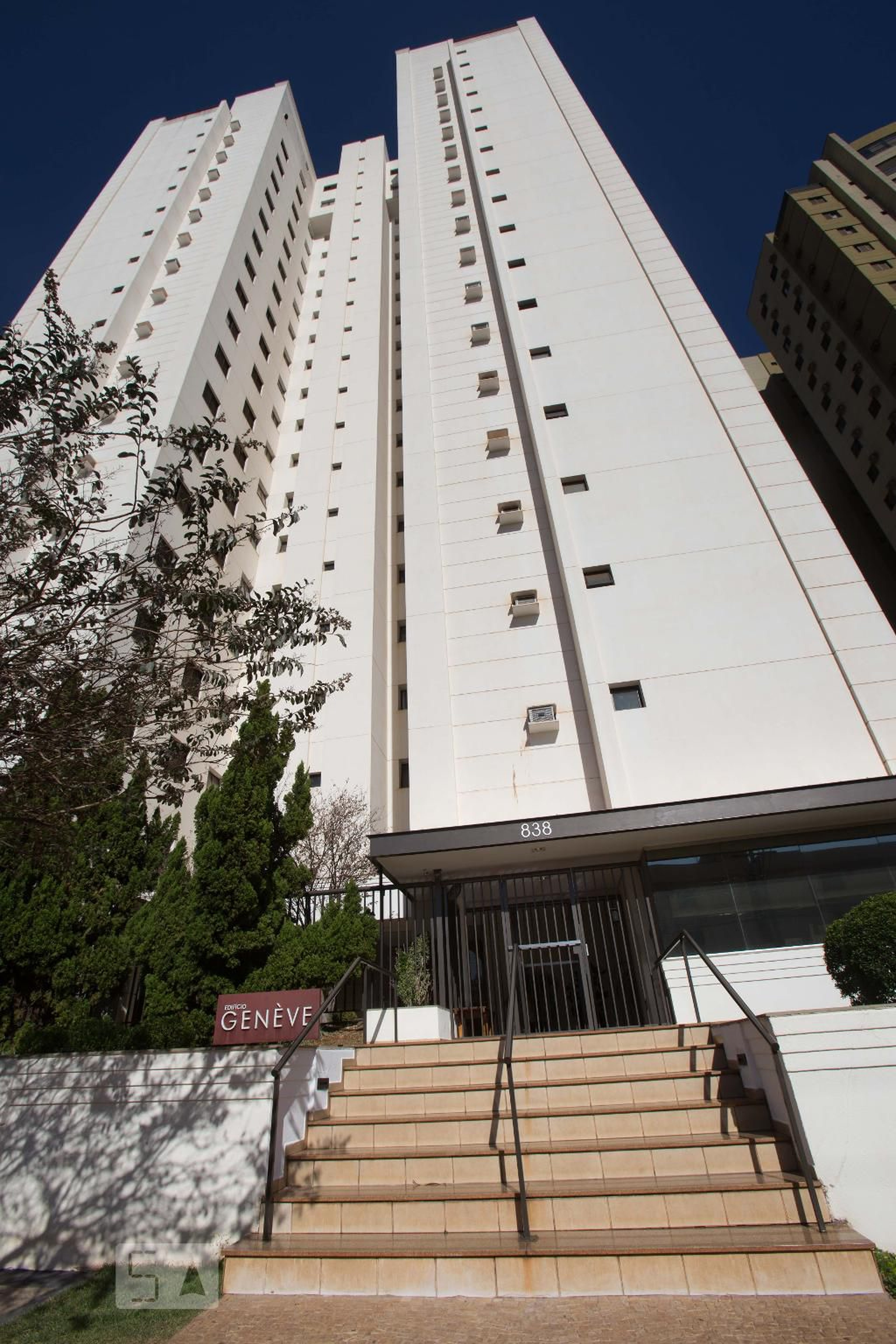 Fachada Condomínio Genéve