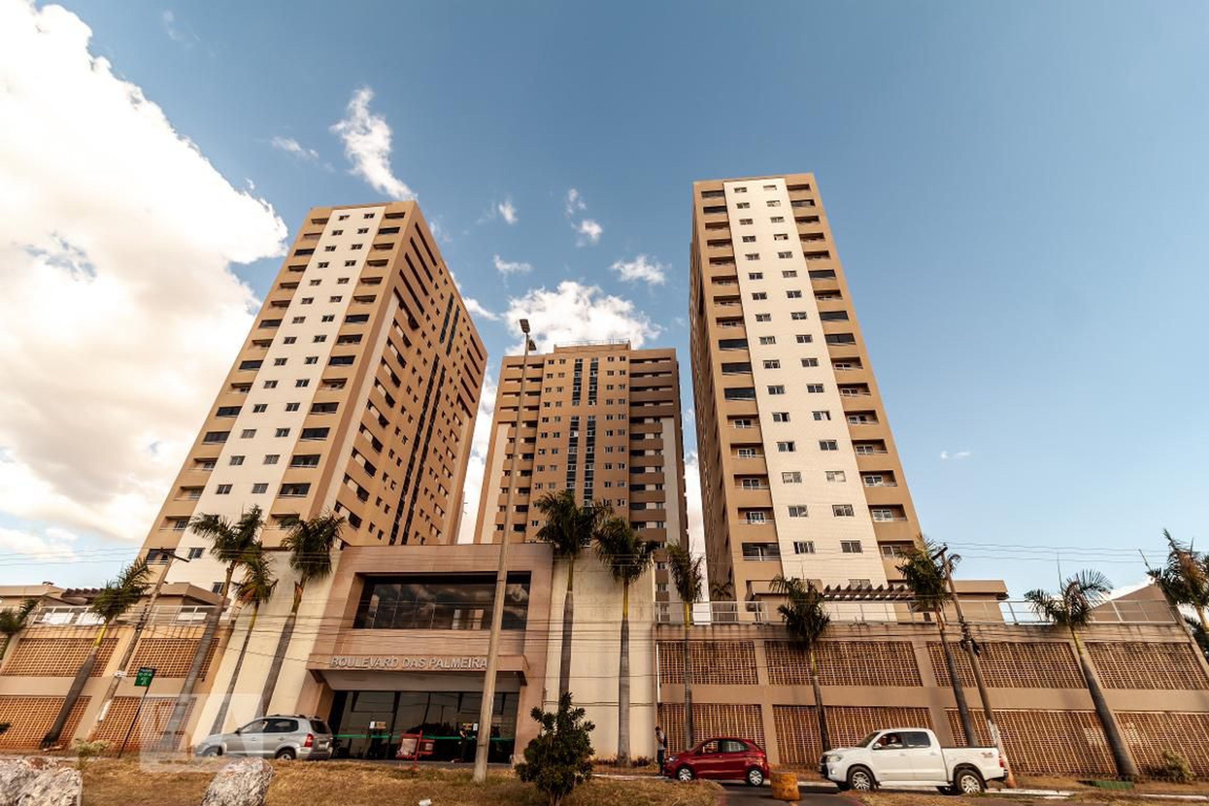 Fachada Condomínio em Quadra 202 Conjunto 2 Lote 14, Bloco B Apto