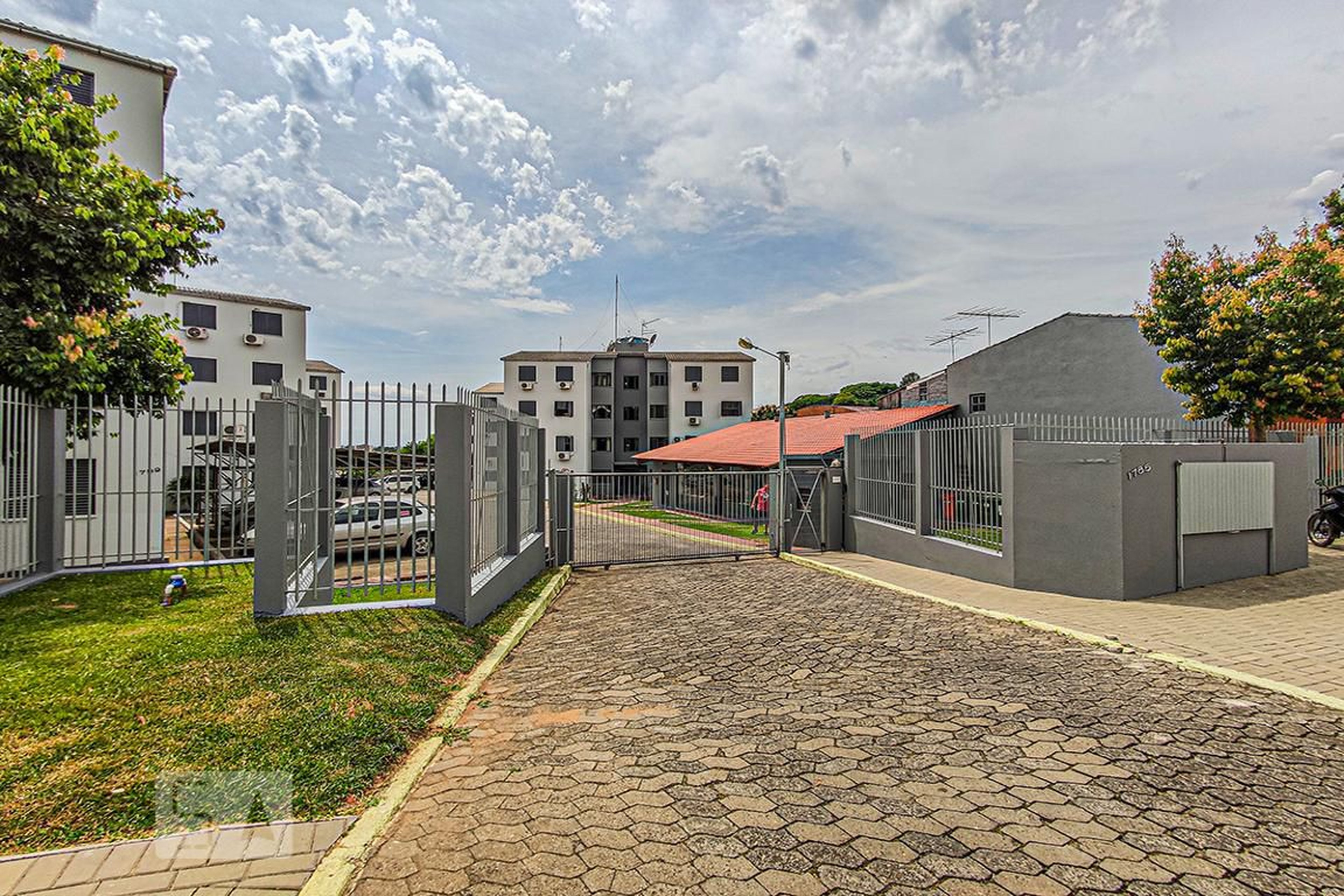 Fachada do Condomínio Residencial Sol Nascente