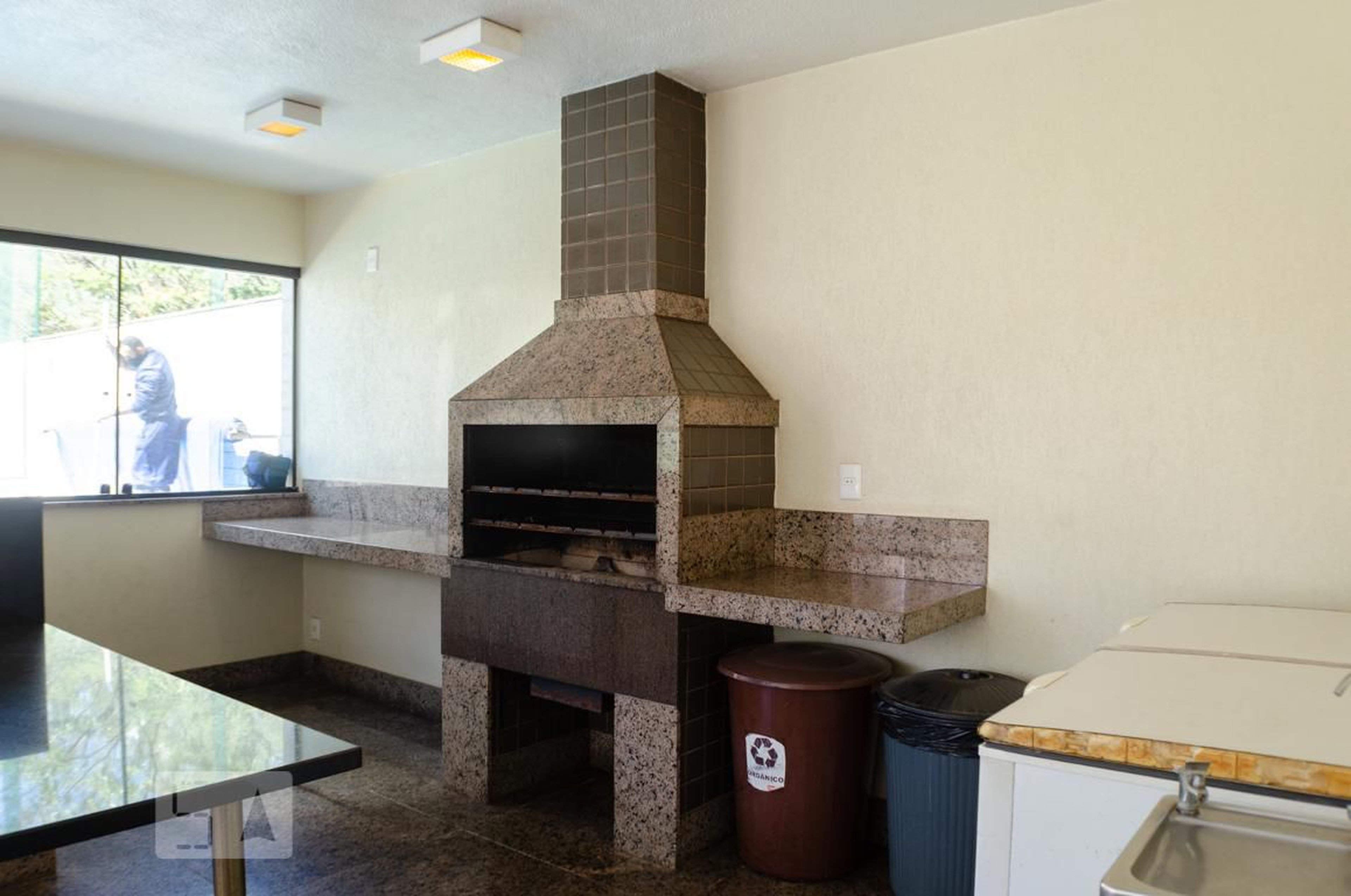 Churrasqueira - Edifício Santorini