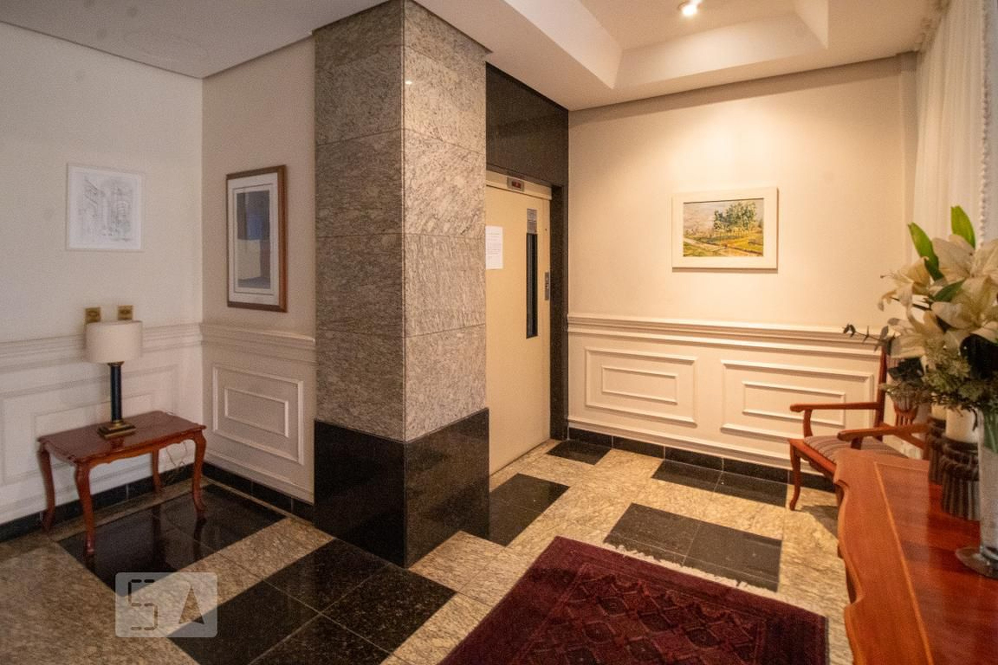 Elevador - Maison Paris