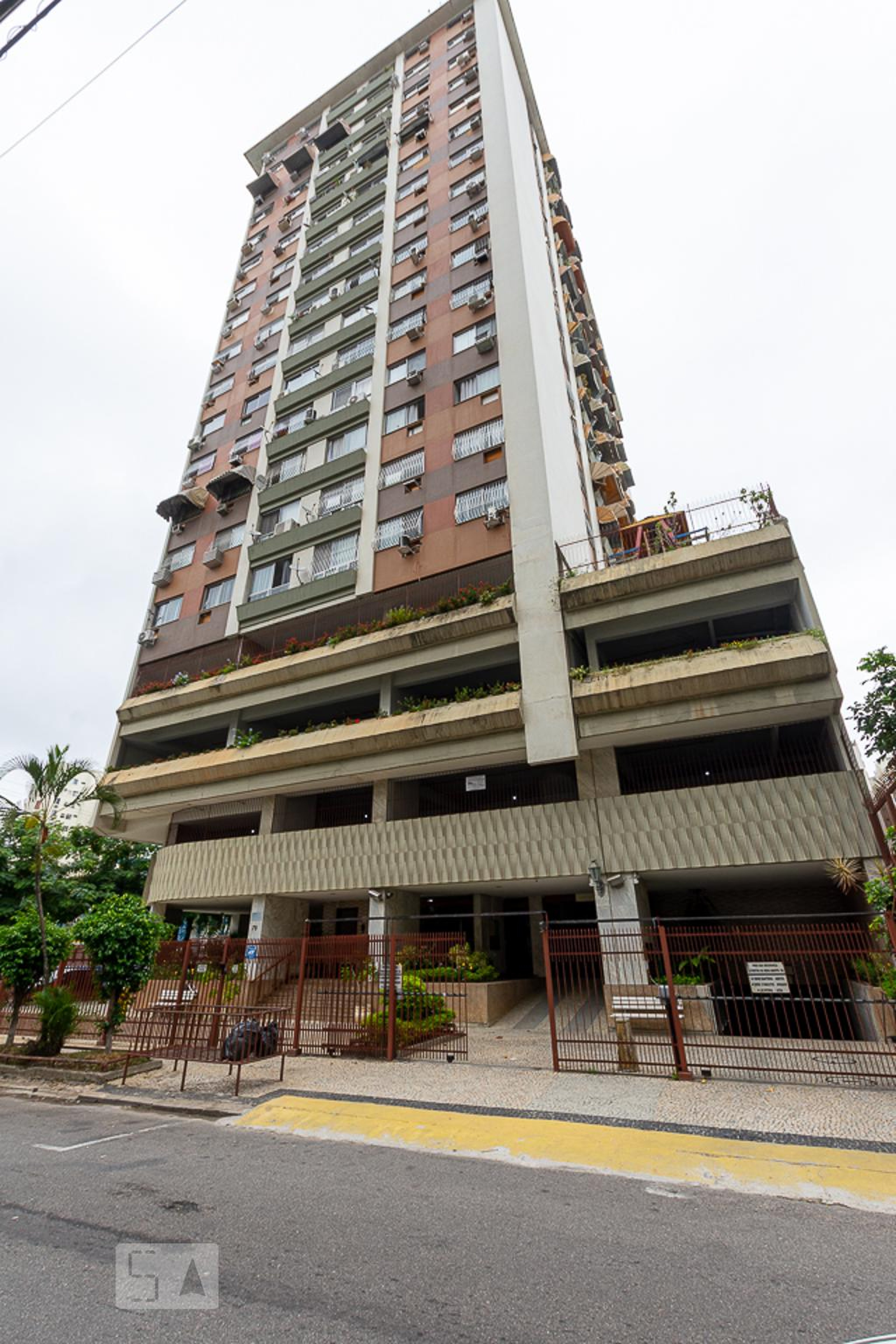 Fachada do Prédio Condomínio Saint Paul