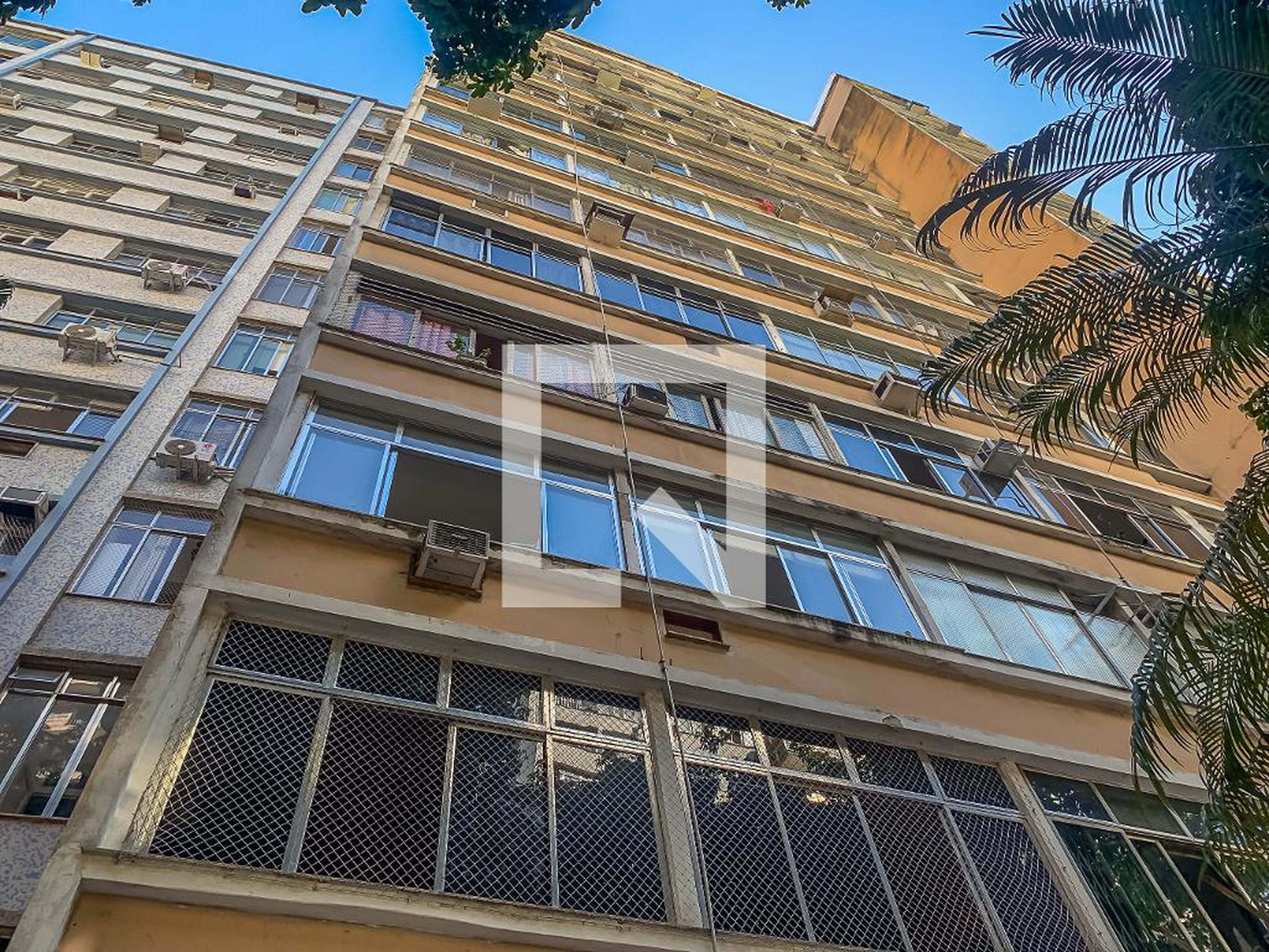 Fachada do Prédio Condomínio Sultana