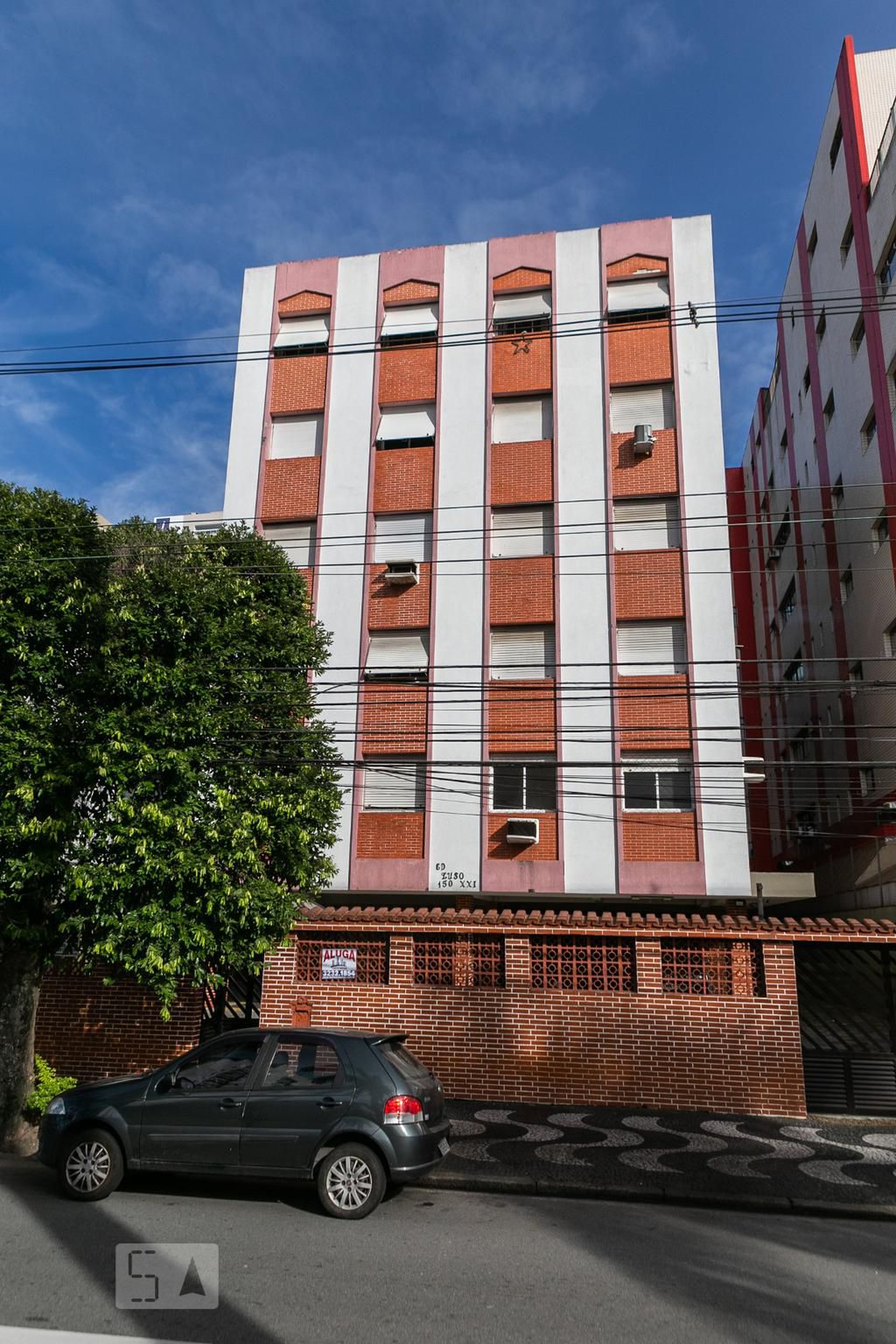 Fachada Condomínio em Avenida Dona Ana Costa, 150